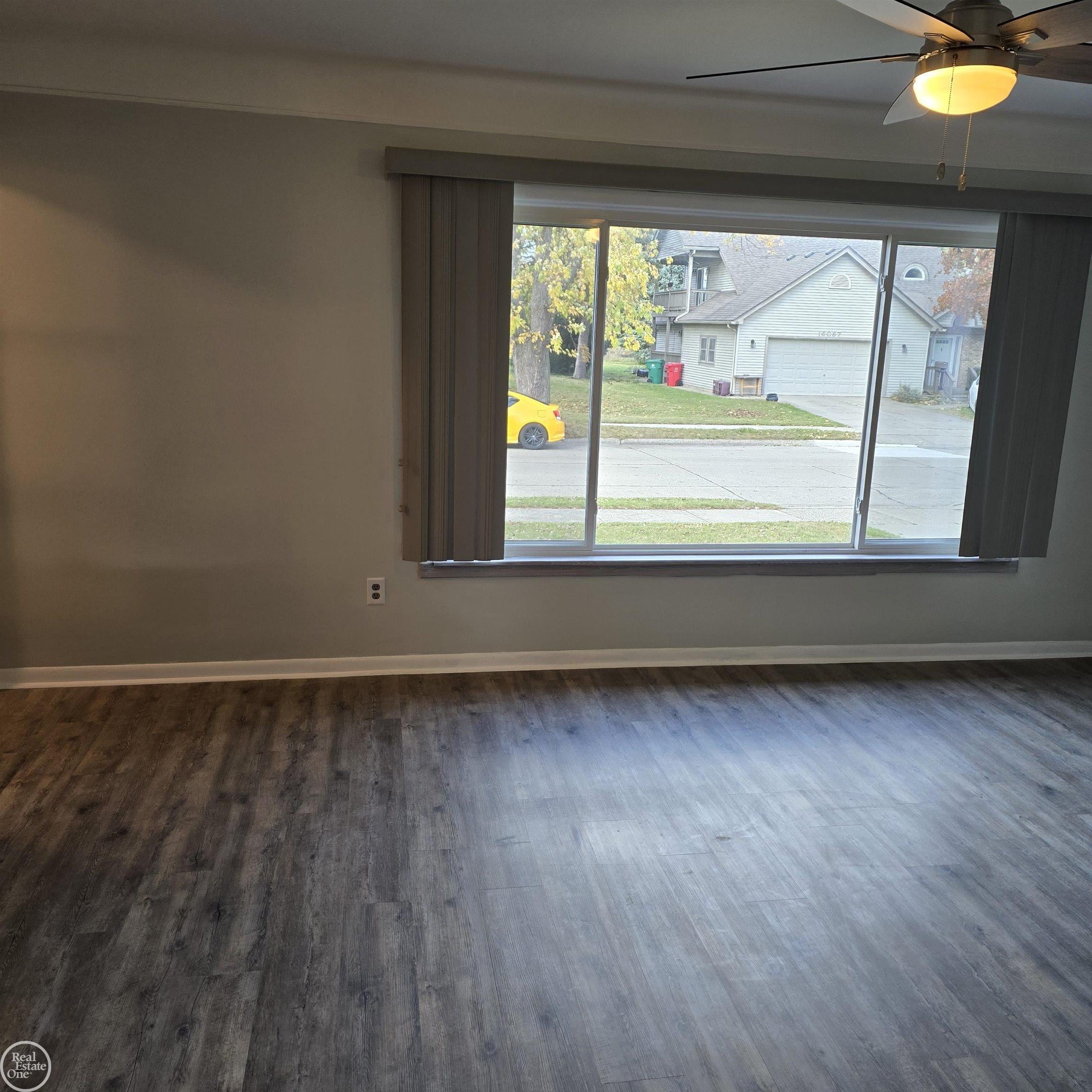 16084 Hauss Avenue, Eastpointe, MI 48021 — Photo 5