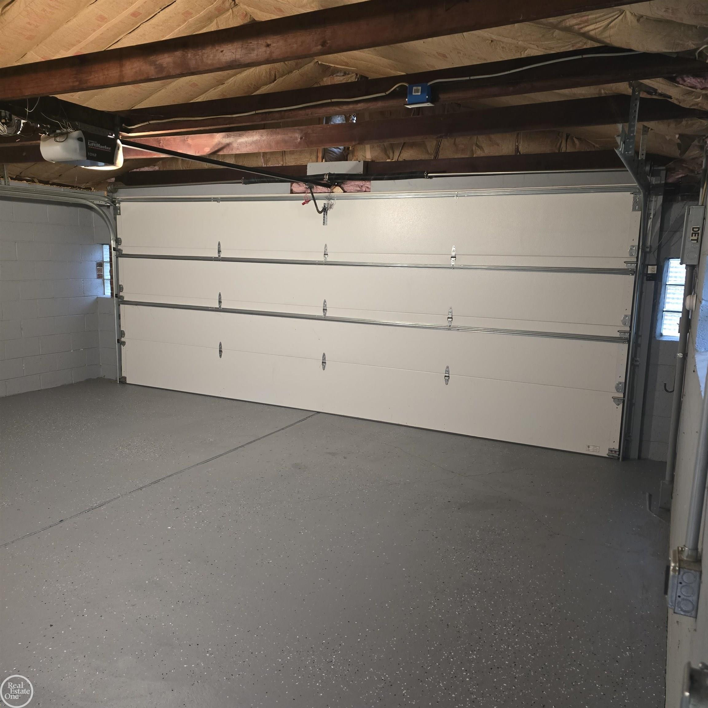 16084 Hauss Avenue, Eastpointe, MI 48021 — Photo 22