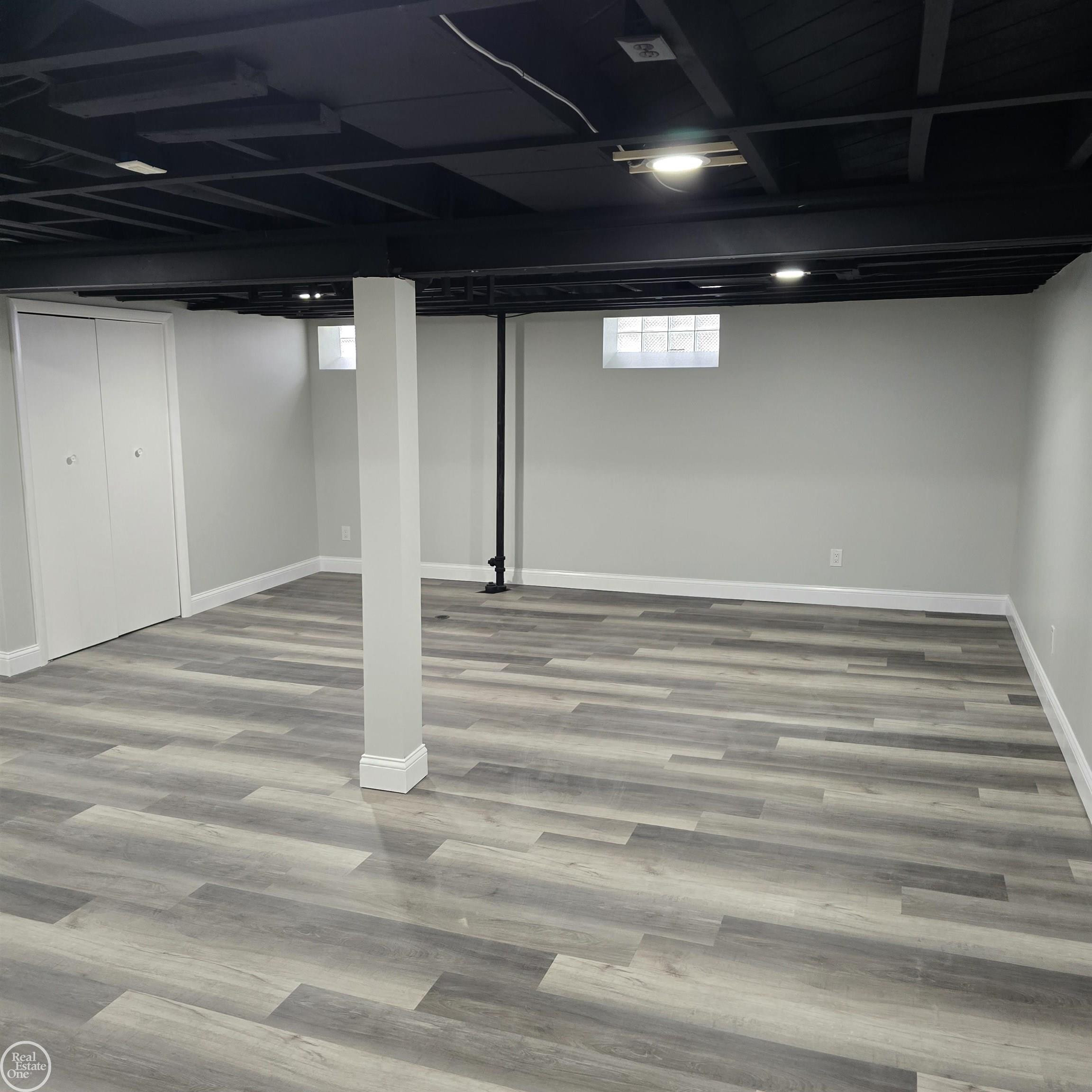 16084 Hauss Avenue, Eastpointe, MI 48021 — Photo 35