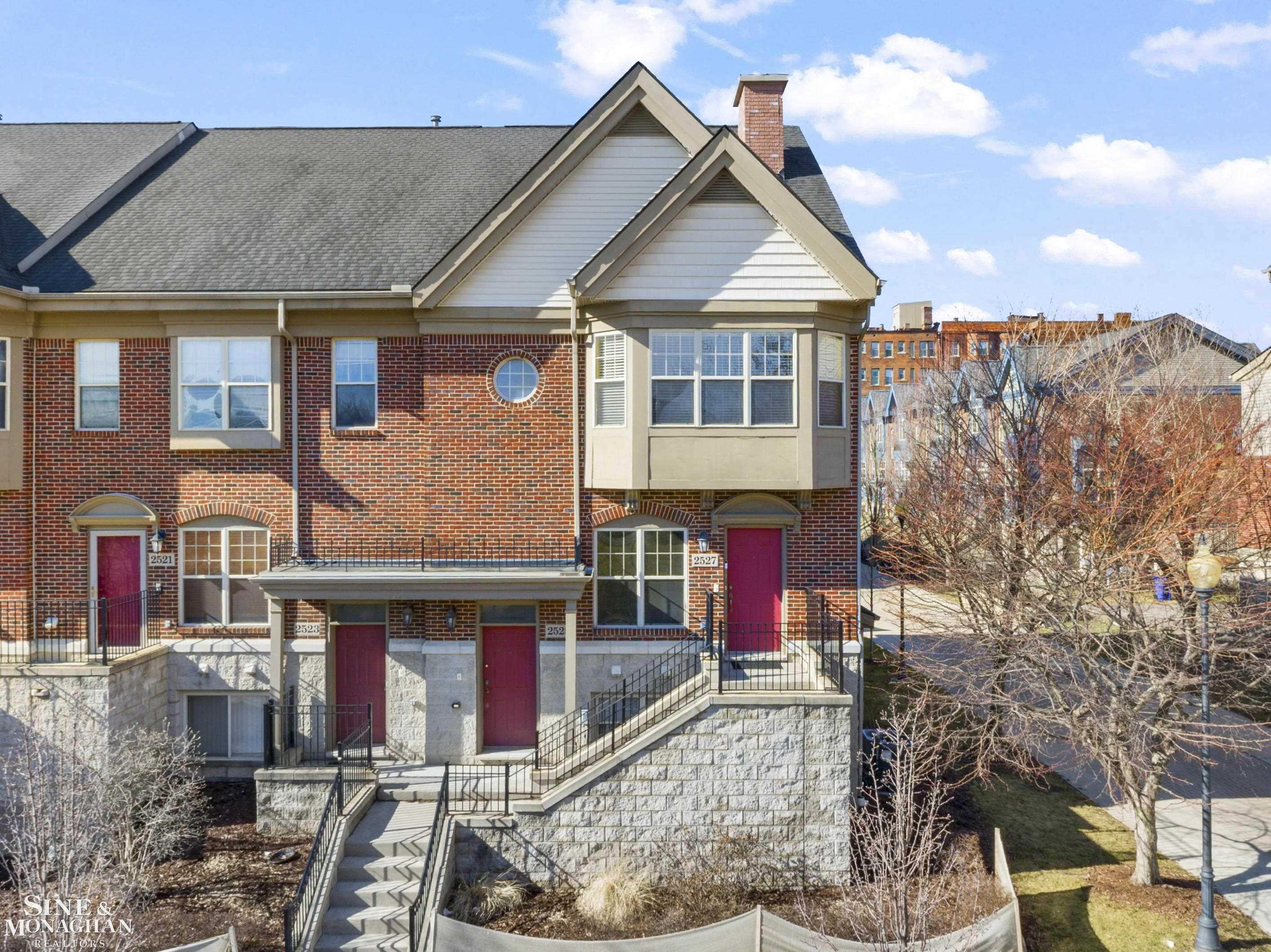 2527 John R Street, Detroit, MI 48201 — front exterior