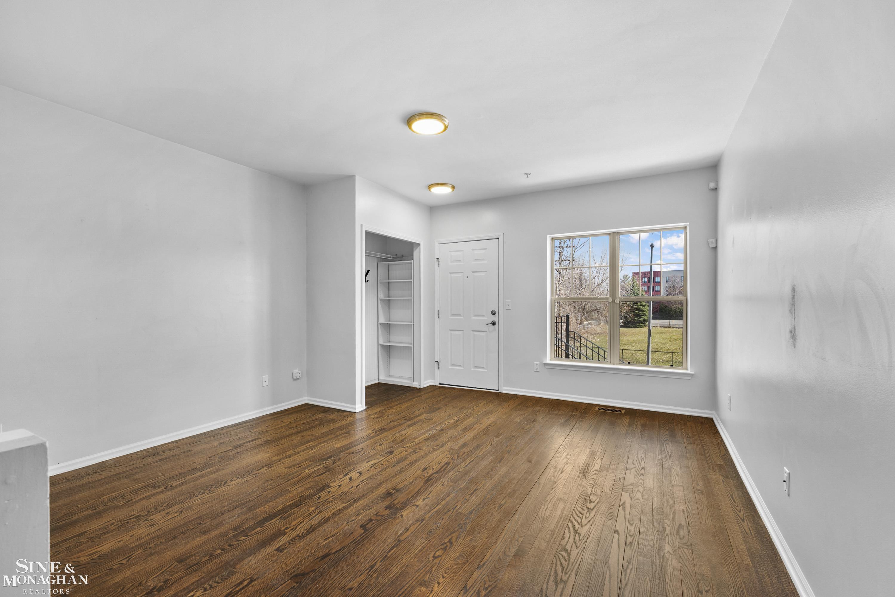 2527 John R Street, Detroit, MI 48201 — Photo 11