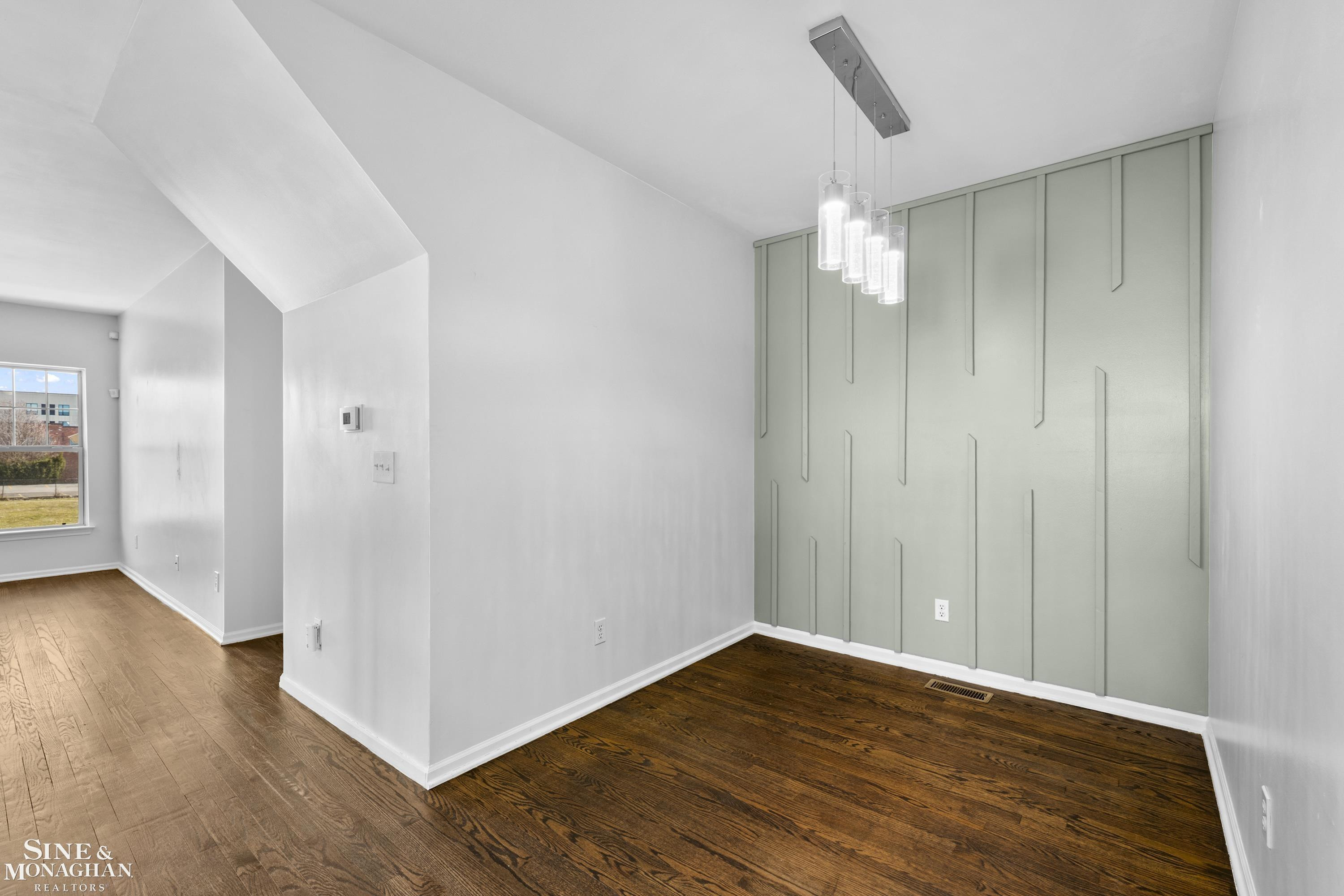 2527 John R Street, Detroit, MI 48201 — Photo 18