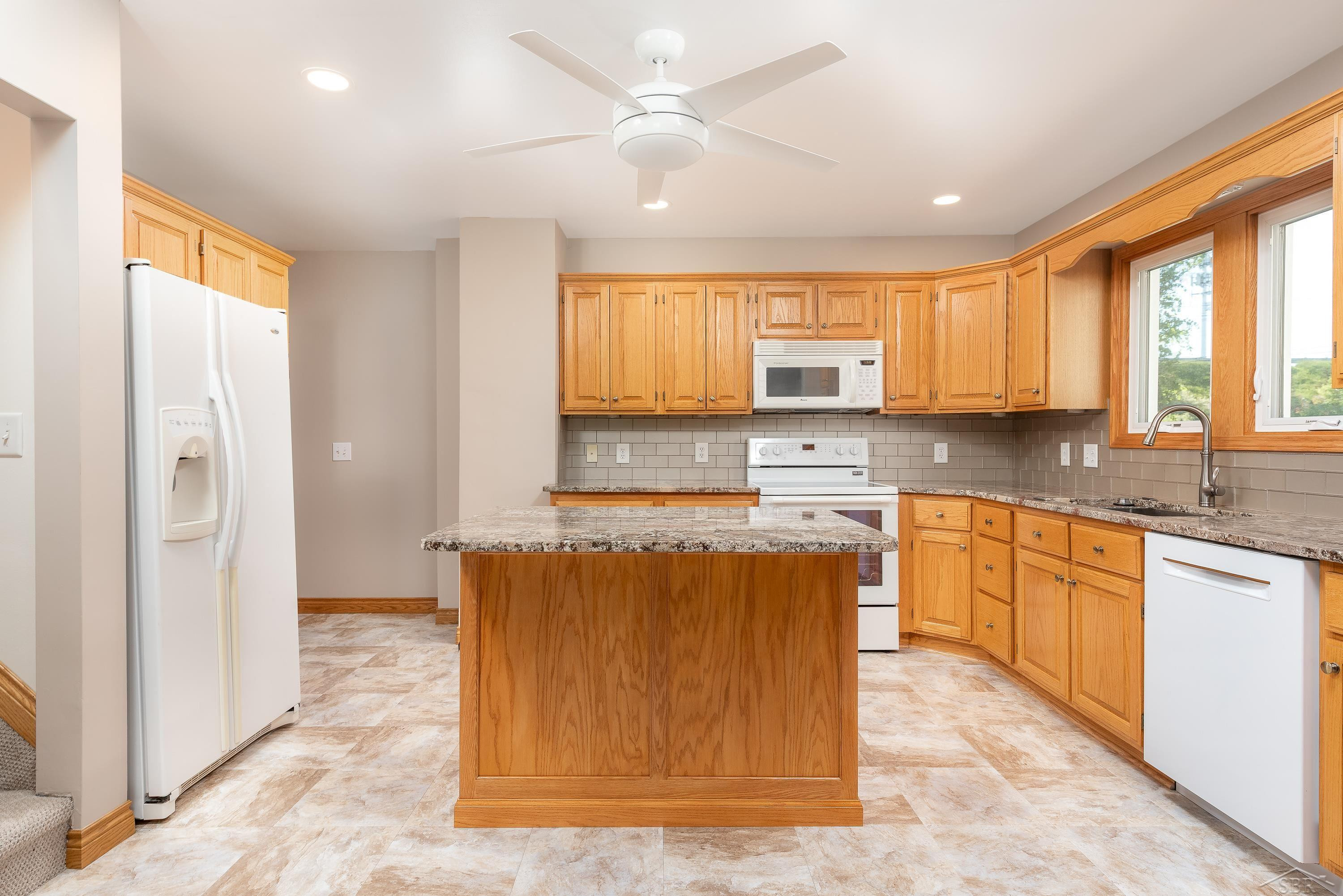 4651 Monitor Road, Bay City, MI 48706 — Photo 15