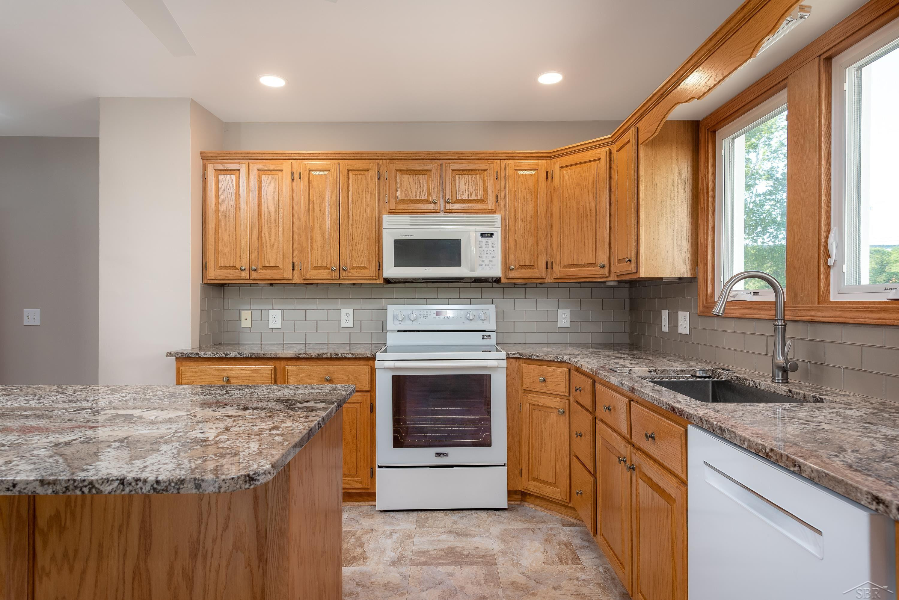 4651 Monitor Road, Bay City, MI 48706 — Photo 17