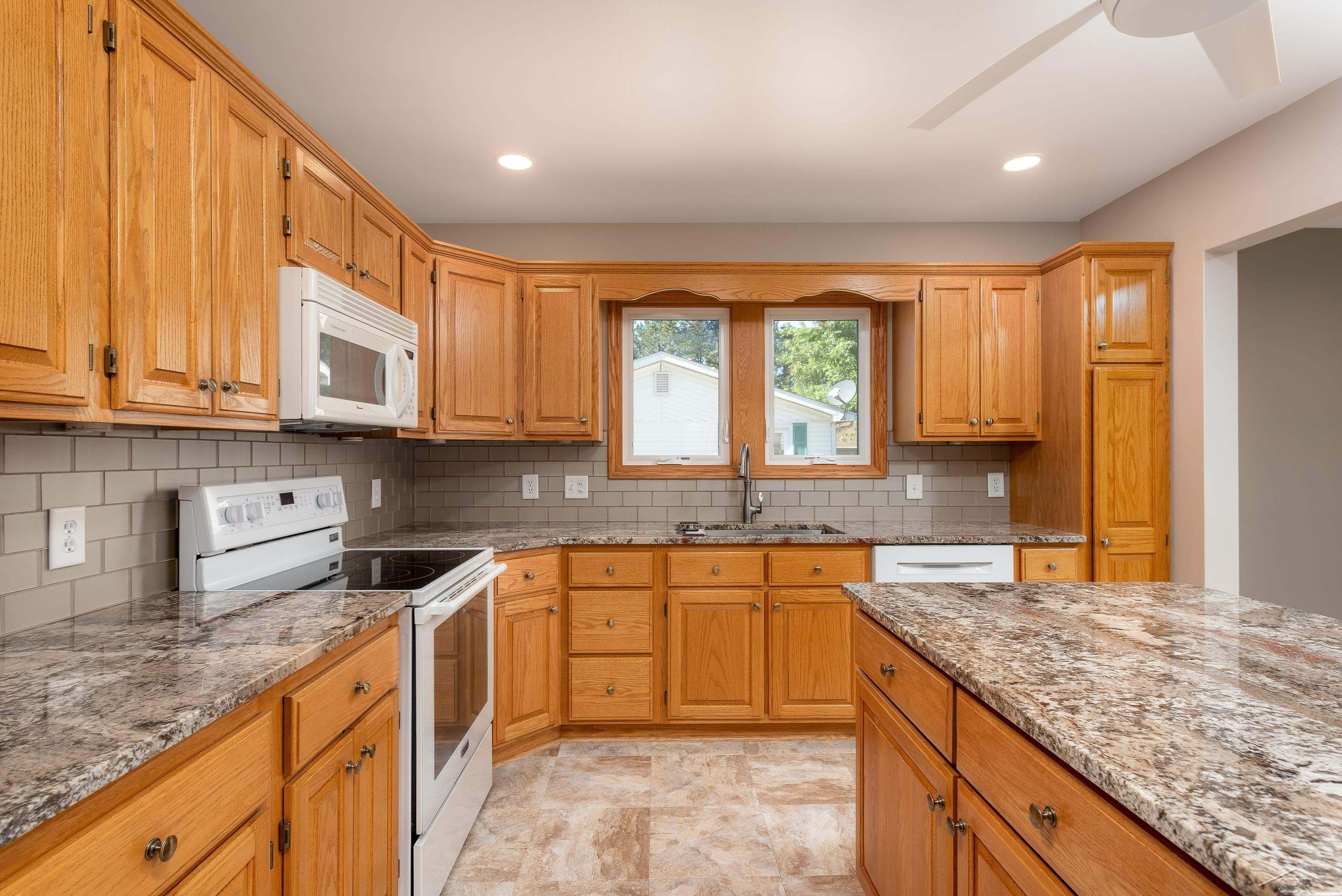 4651 Monitor Road, Bay City, MI 48706 — Photo 18