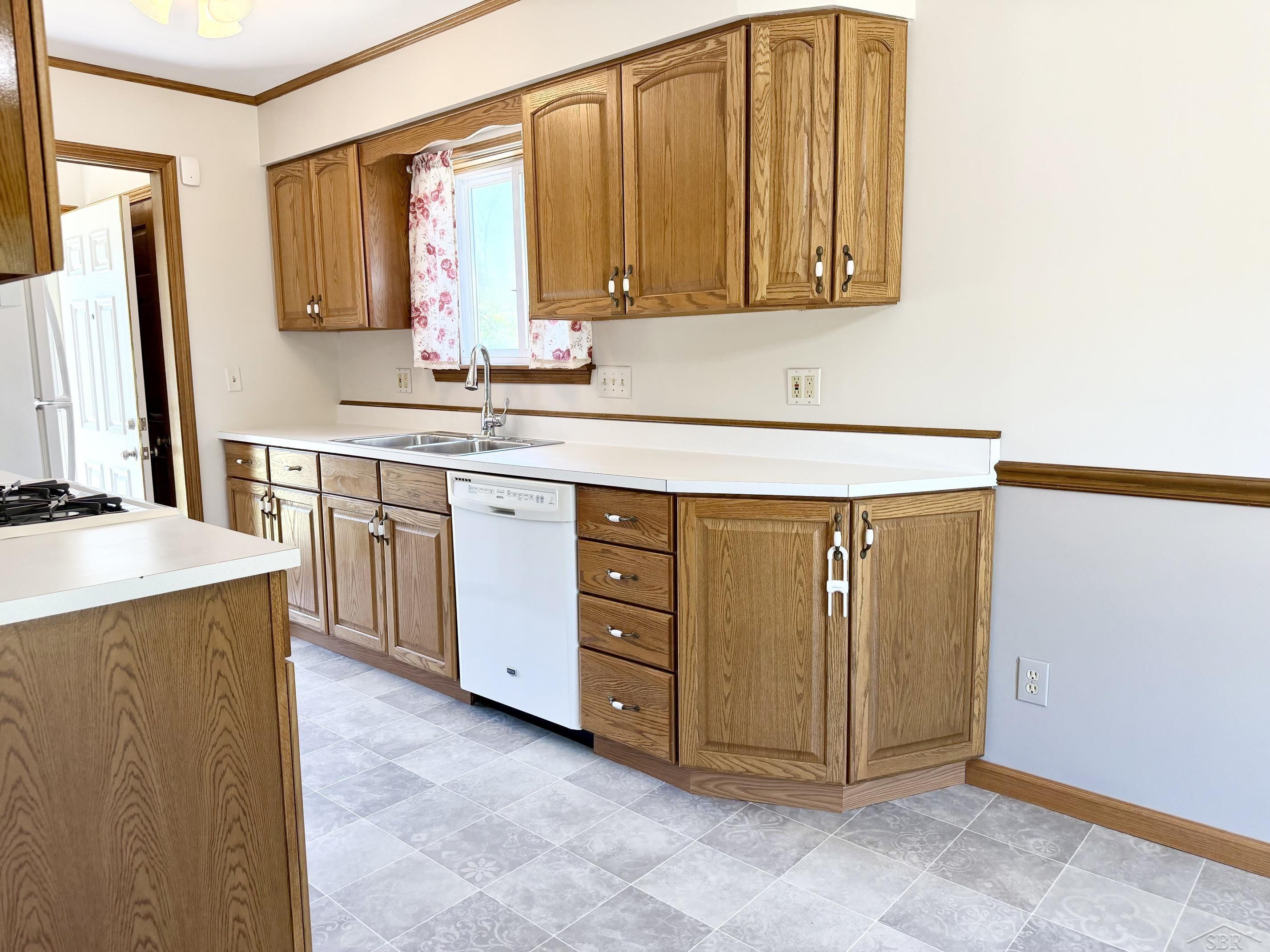 4938 Buckthorne Drive, Saginaw, MI 48603 — Photo 7