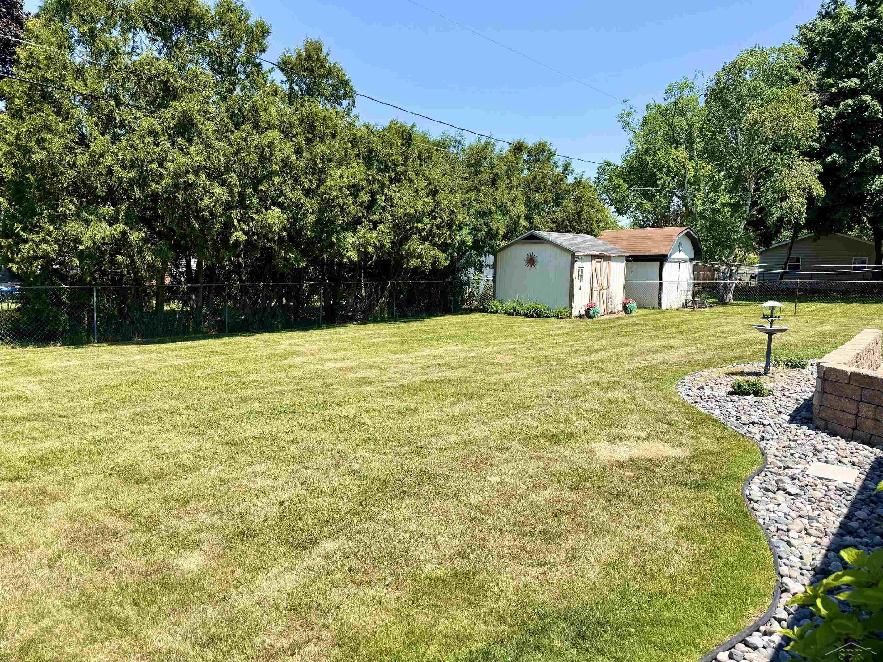 4938 Buckthorne Drive, Saginaw, MI 48603 — Photo 33