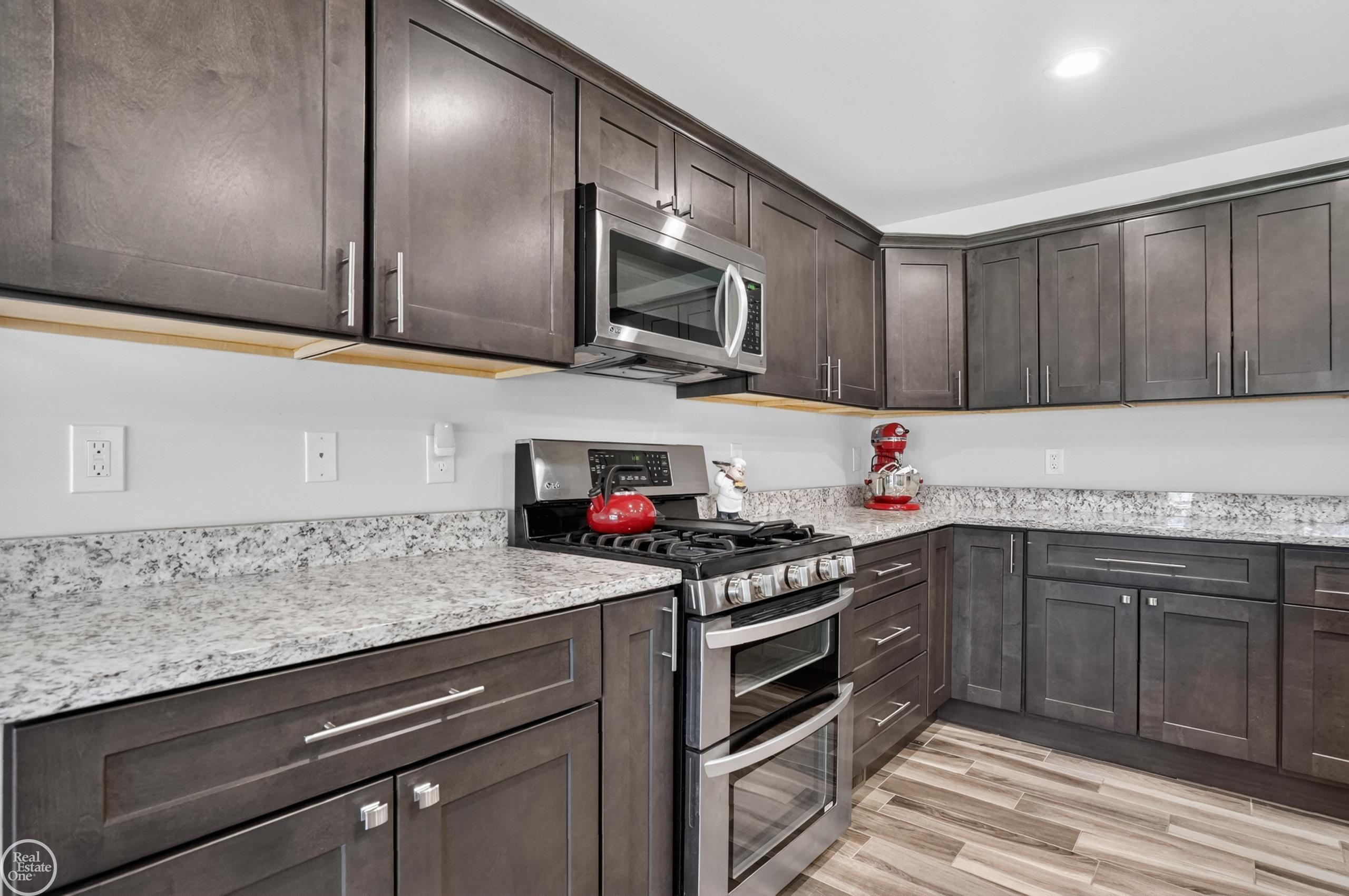 33751 Au Sable Drive, MI 48047 — Photo 12