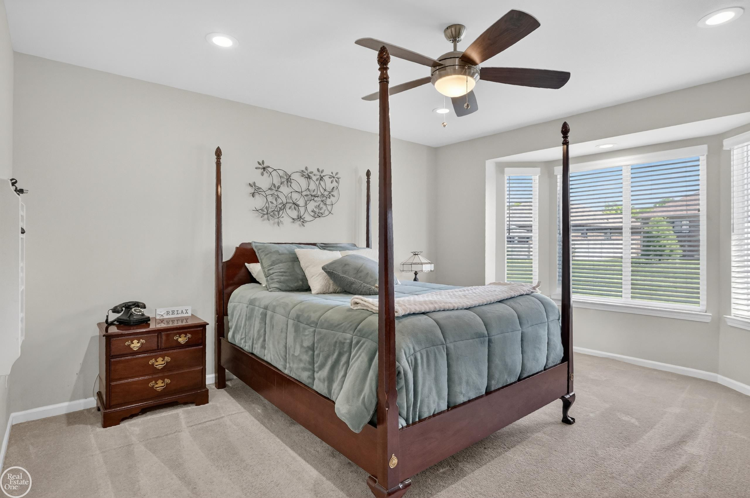 33751 Au Sable Drive, MI 48047 — Photo 16