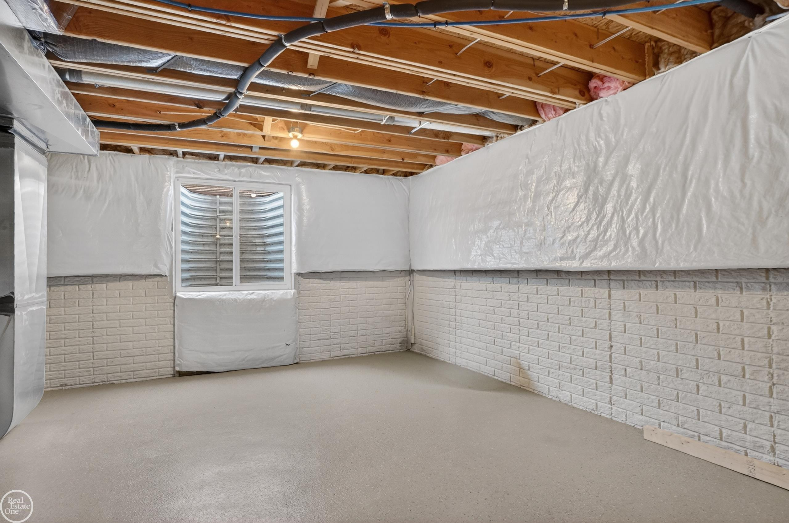 33751 Au Sable Drive, MI 48047 — Photo 25