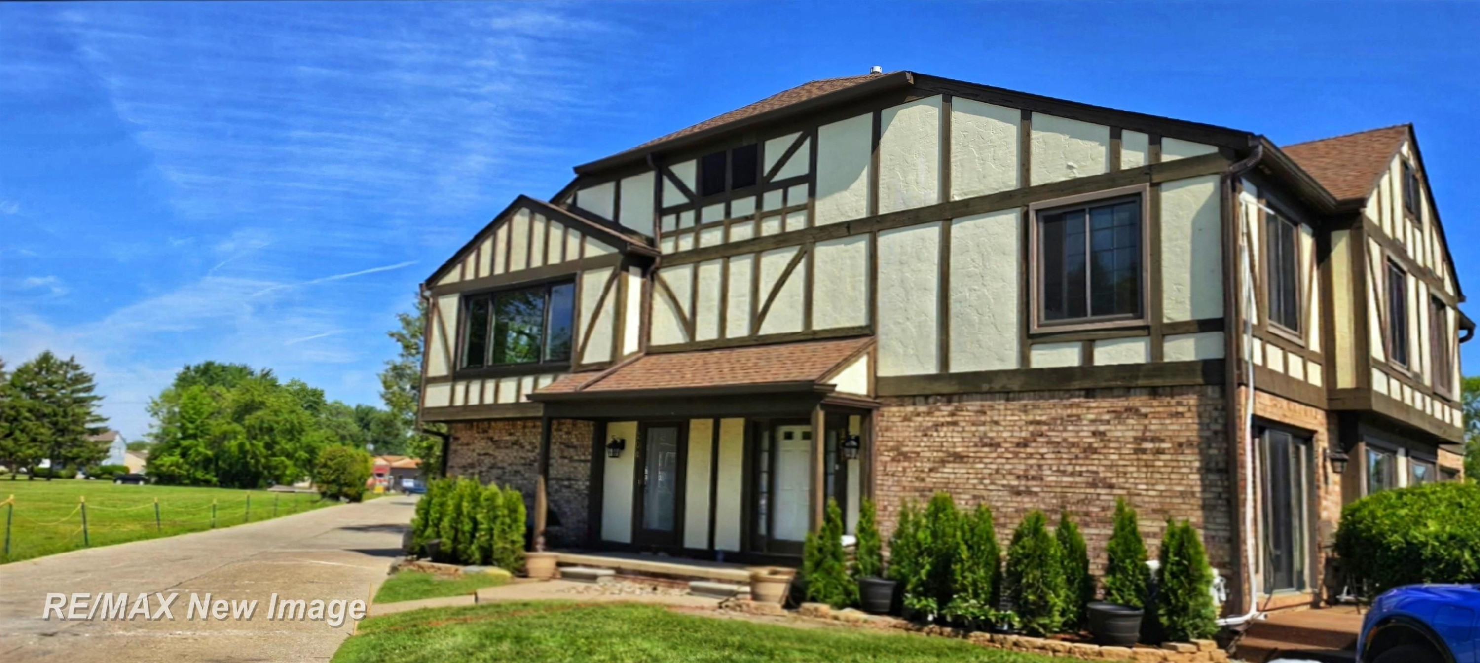 204 Lac Ste Claire Drive, Unit 8, Saint Clair Shores, MI 48082 — Photo 62
