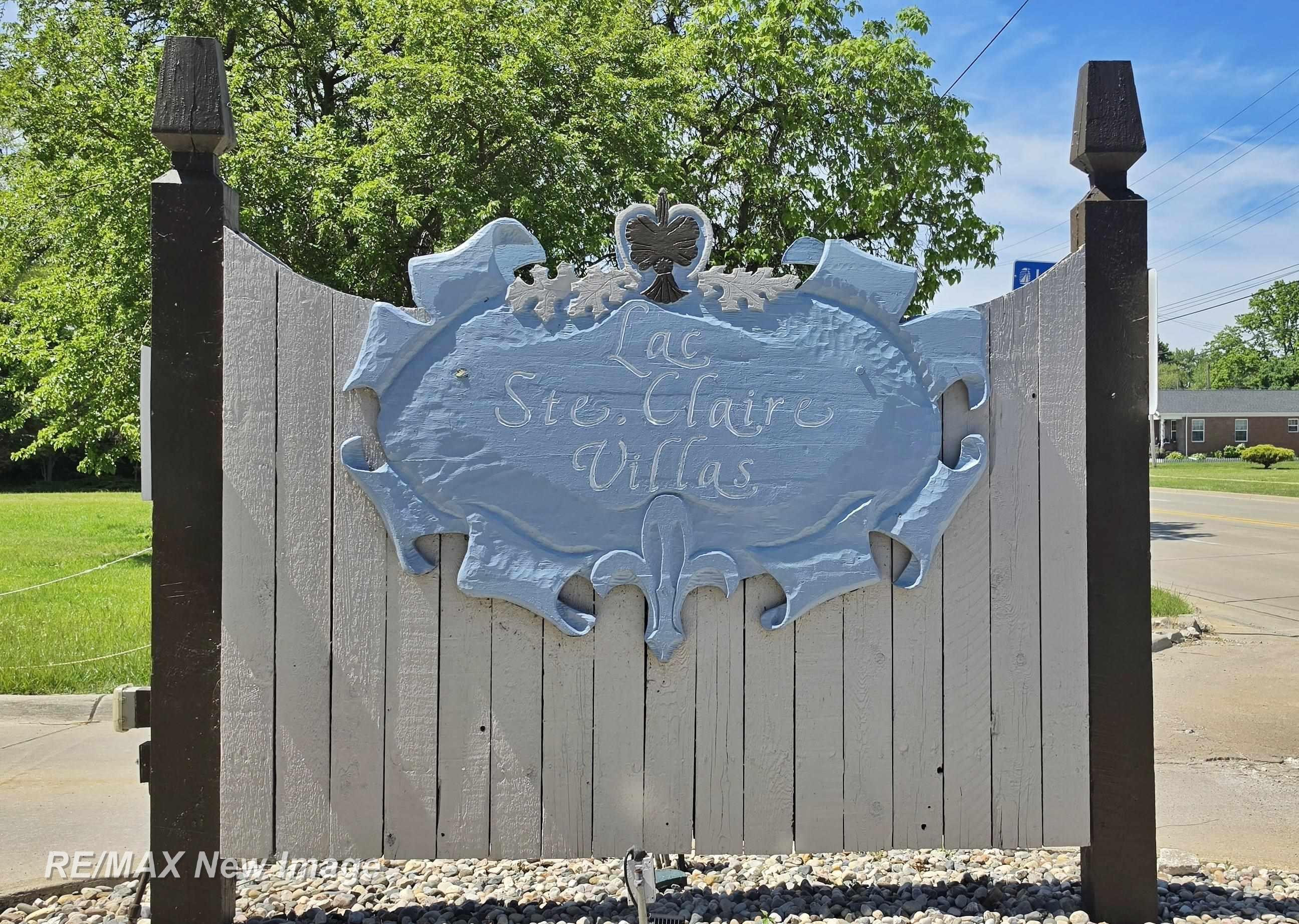 204 Lac Ste Claire Drive, Unit 8, Saint Clair Shores, MI 48082 — Photo 3
