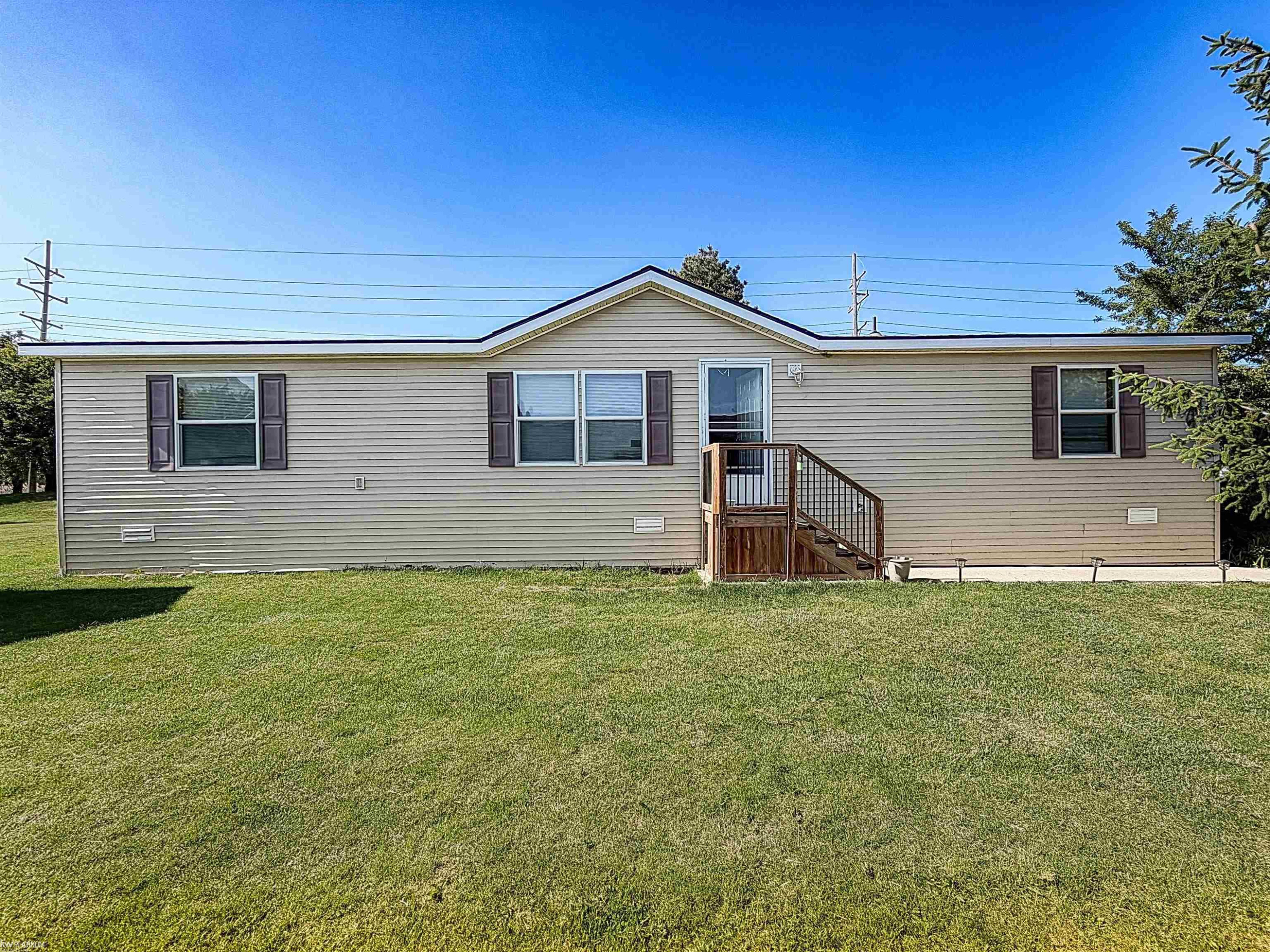 46688 Lemans Court, Macomb, MI 48044 — Photo 2