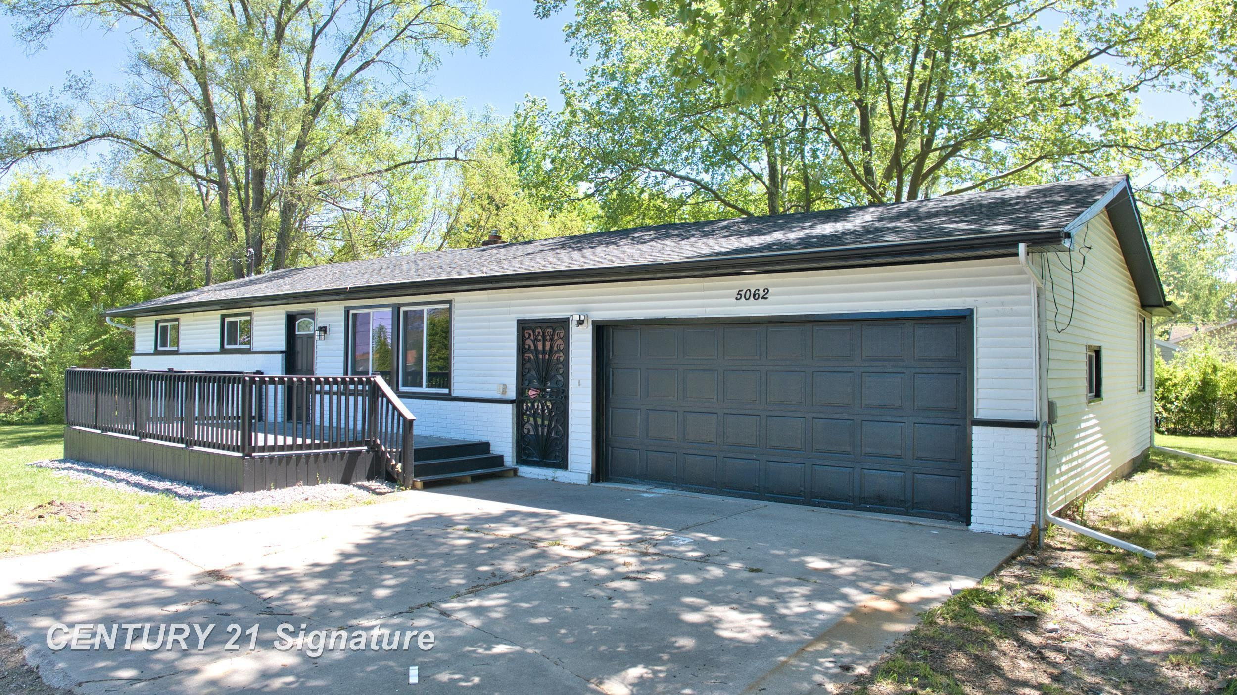 5062 Akron Street, Saginaw, MI 48601 — Photo 3