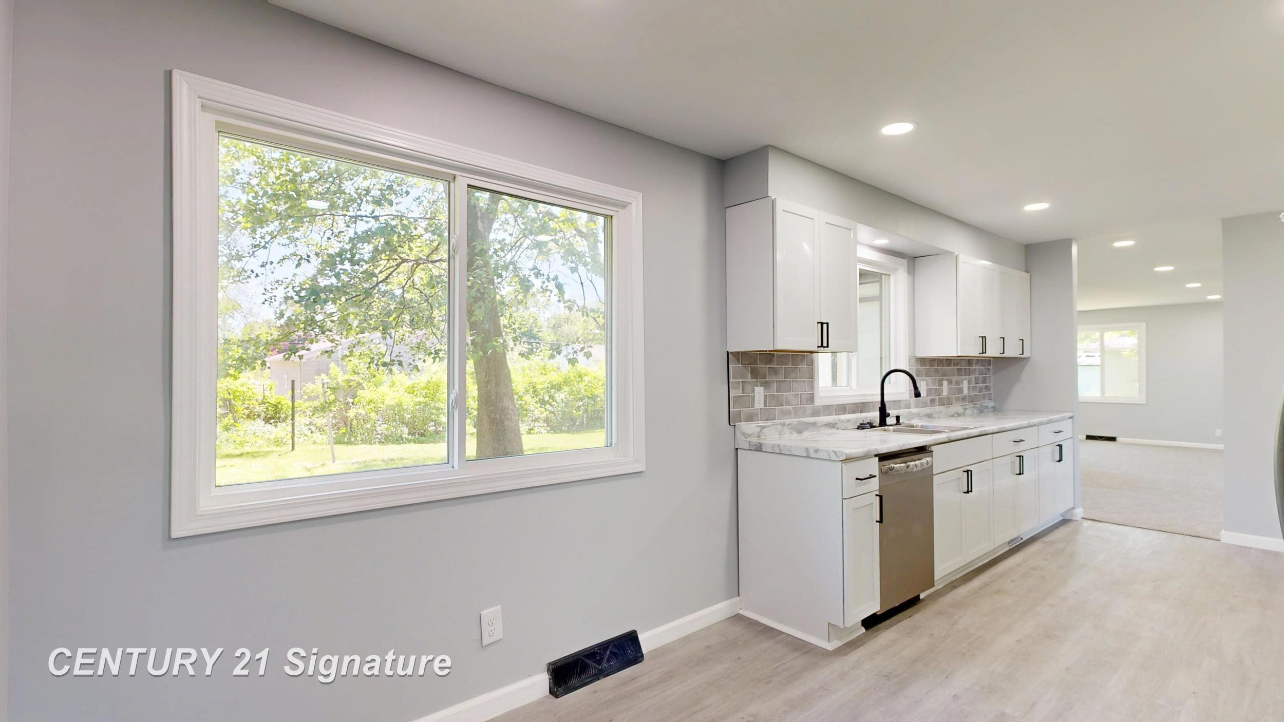 5062 Akron Street, Saginaw, MI 48601 — Photo 8