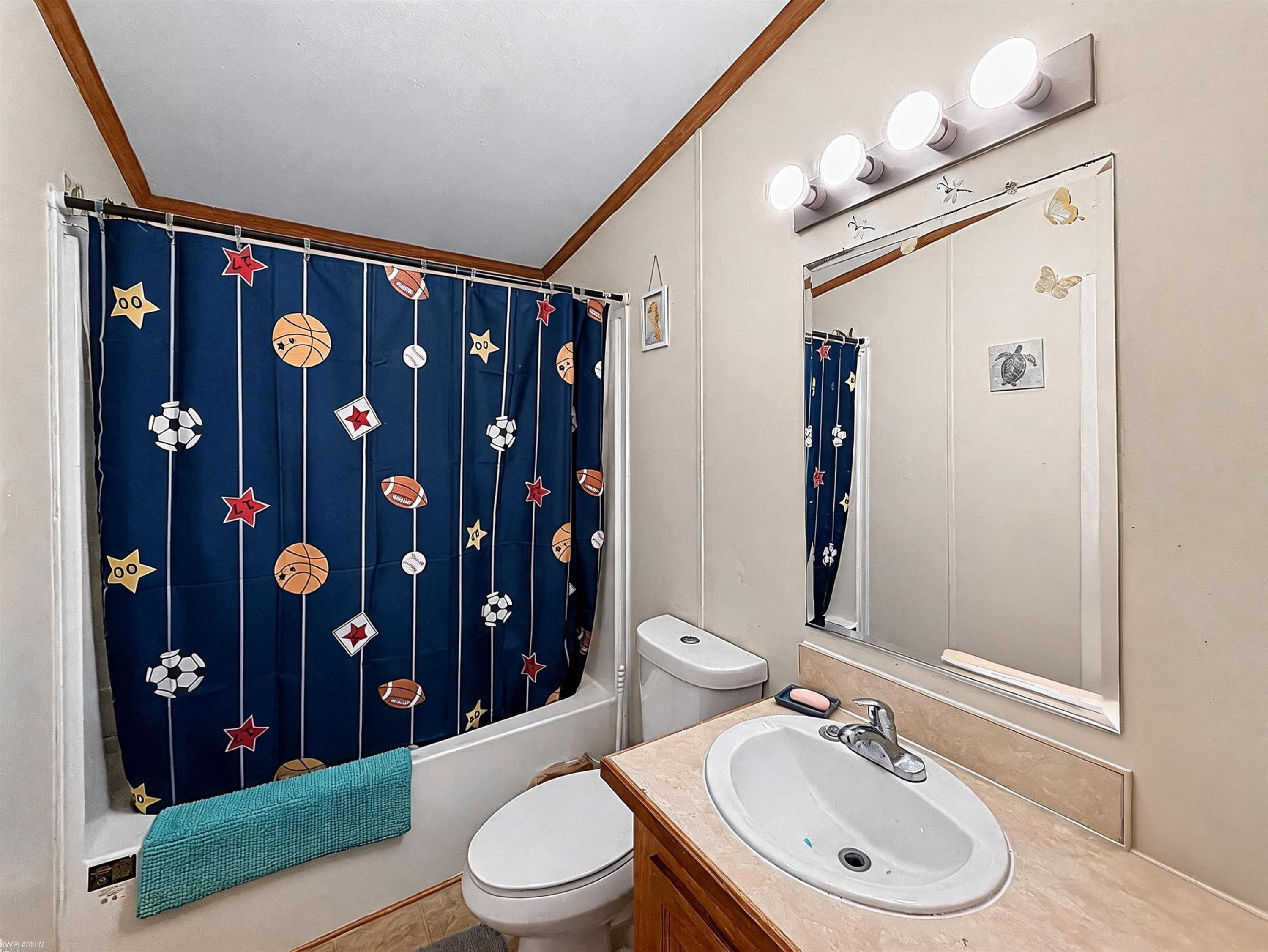 46688 Lemans Court, Macomb, MI 48044 — Photo 15