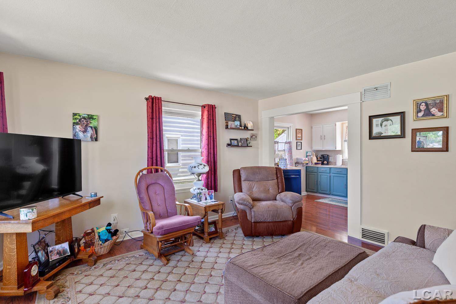 583 Riverside Avenue, Adrian, MI 49221 — Photo 7
