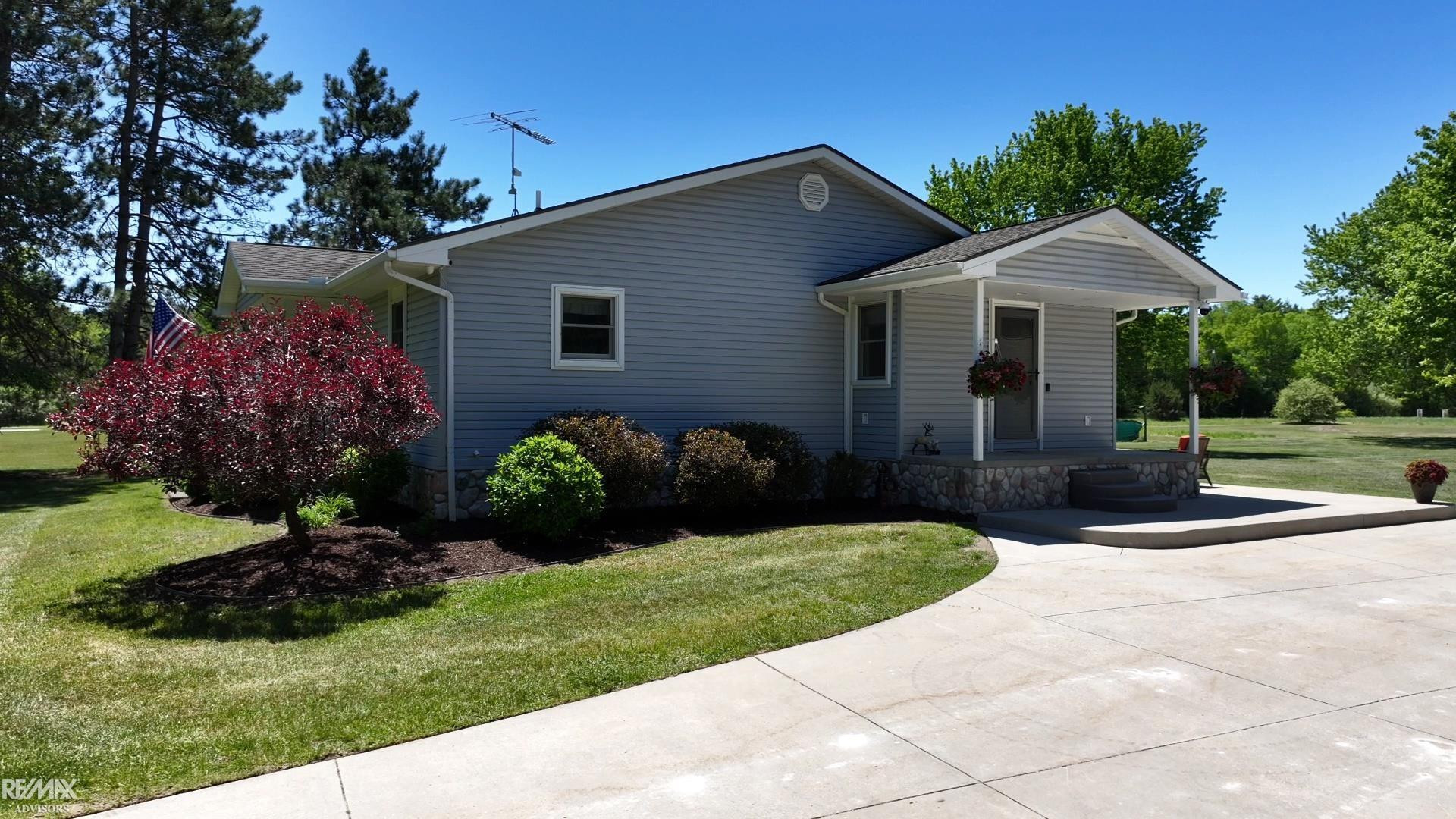4299 Rabidue Road, MI 48049 — Photo 5
