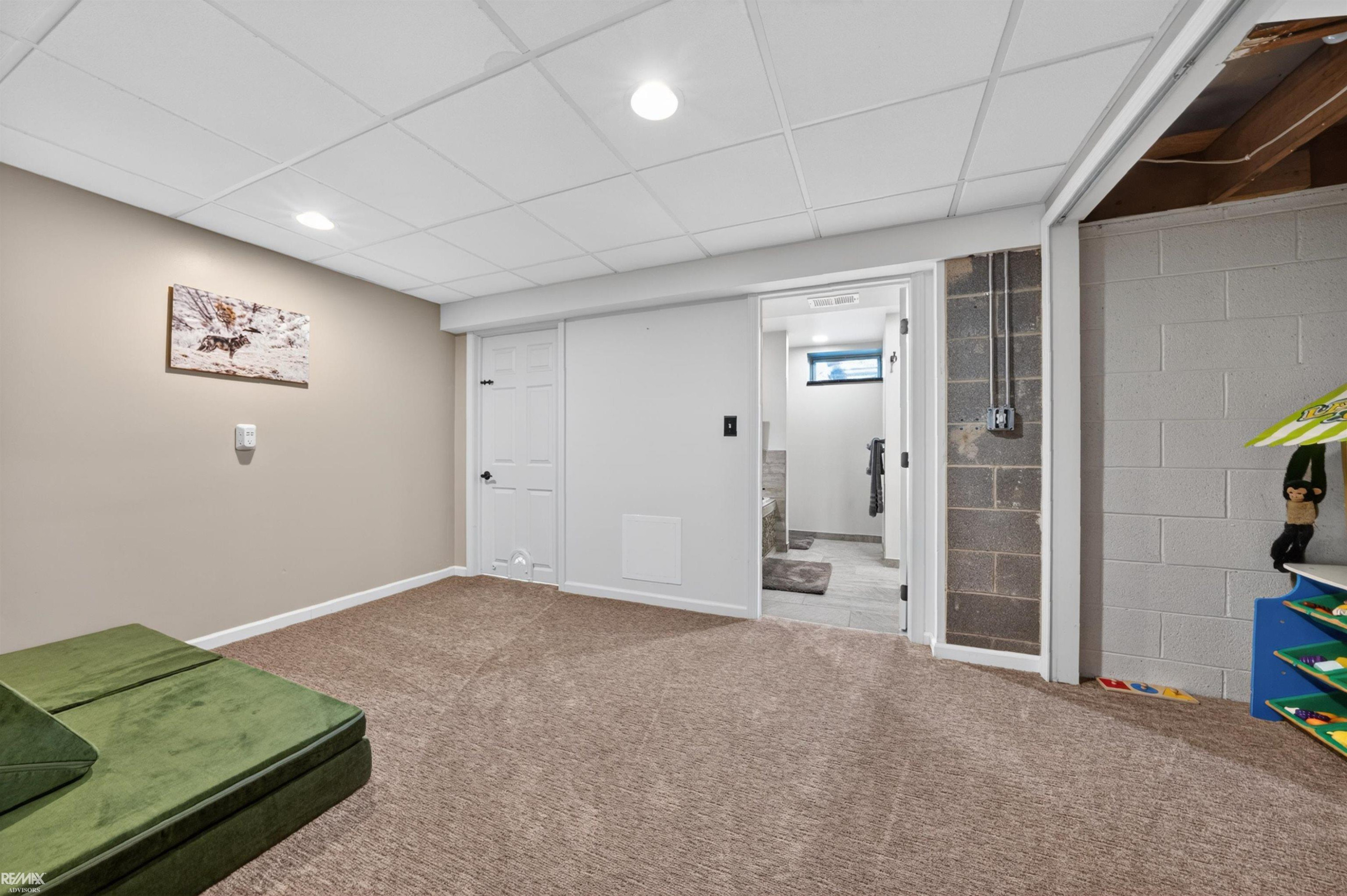 4299 Rabidue Road, MI 48049 — Photo 39
