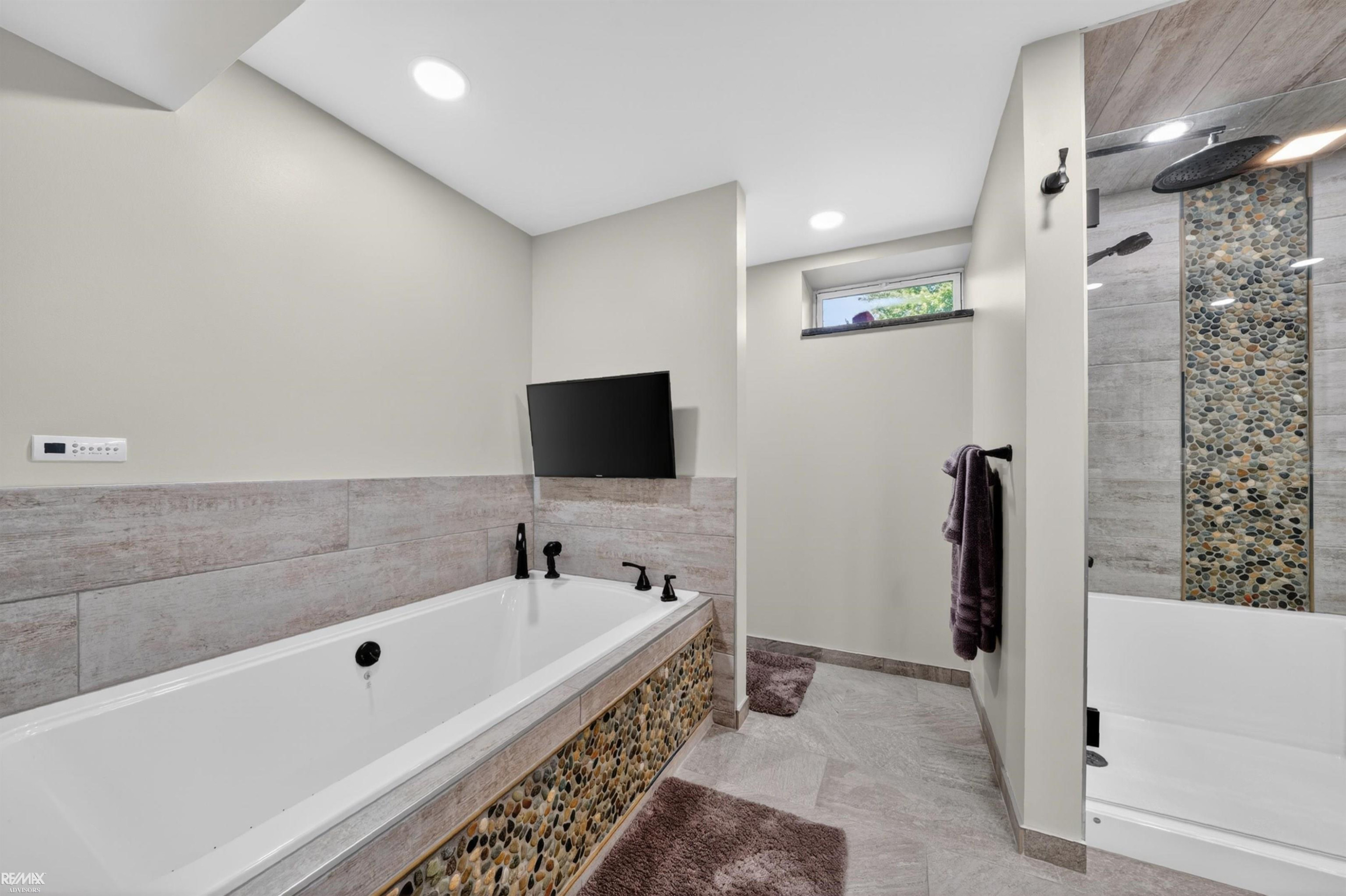 4299 Rabidue Road, MI 48049 — Photo 40
