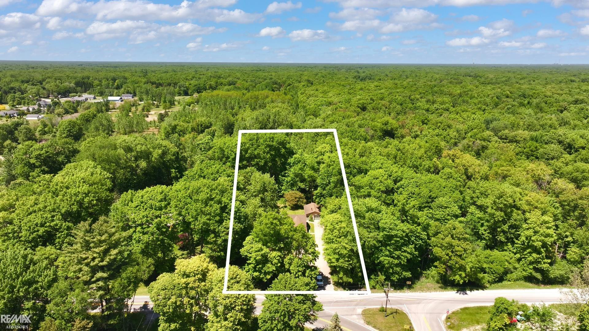 6440 Benoit Road, MI 48001 — Photo 2