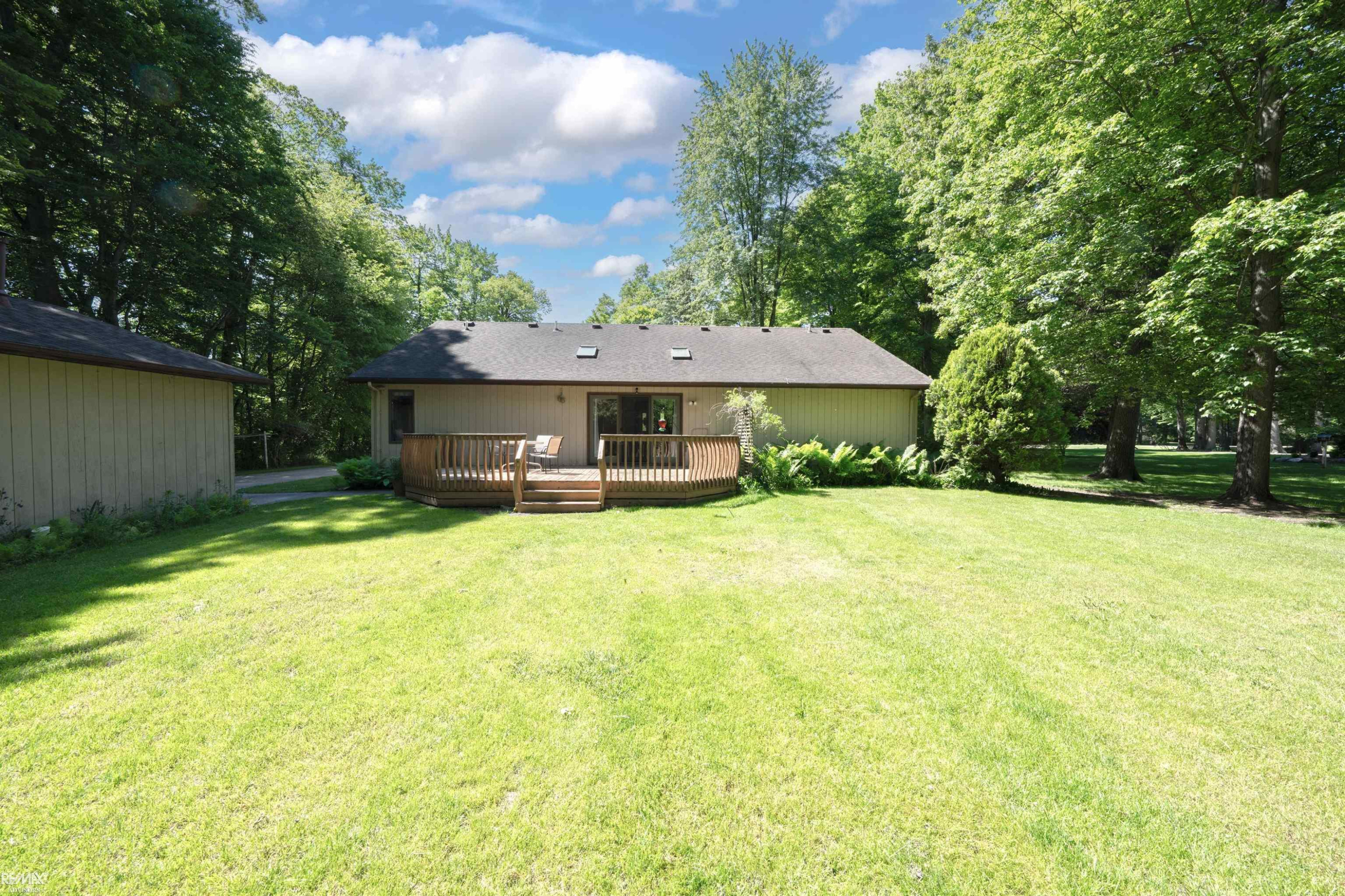 6440 Benoit Road, MI 48001 — Photo 4