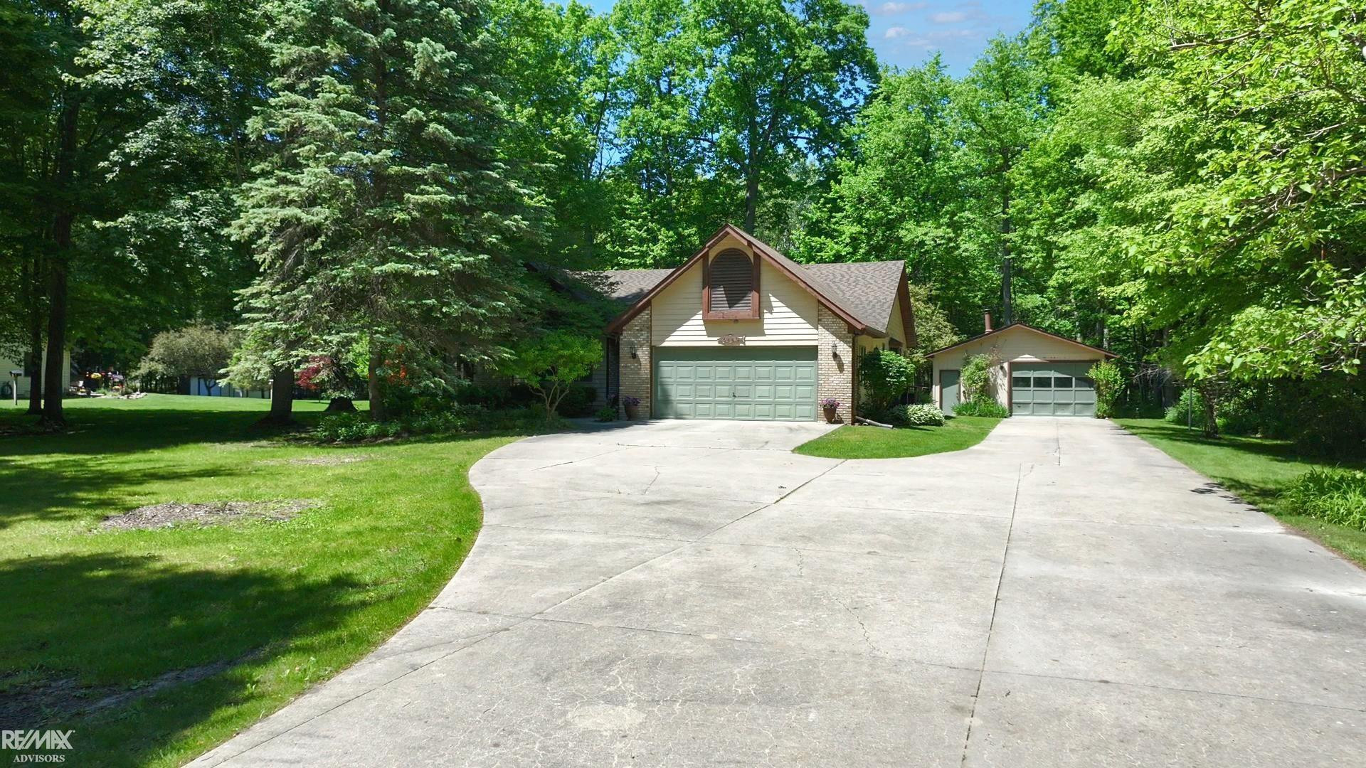 6440 Benoit Road, MI 48001 — Photo 34