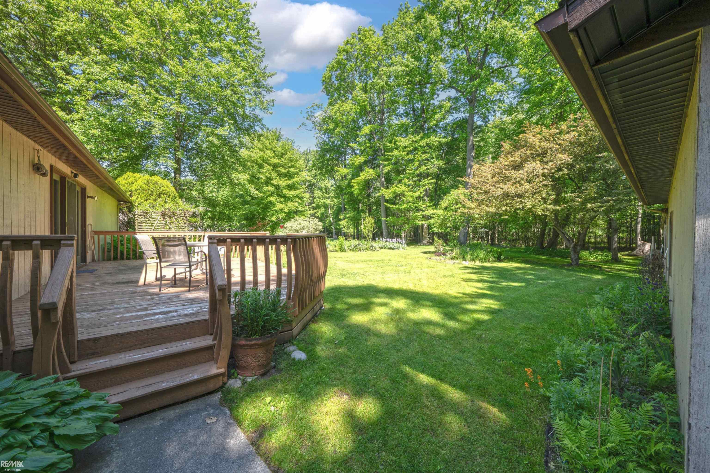 6440 Benoit Road, MI 48001 — Photo 38