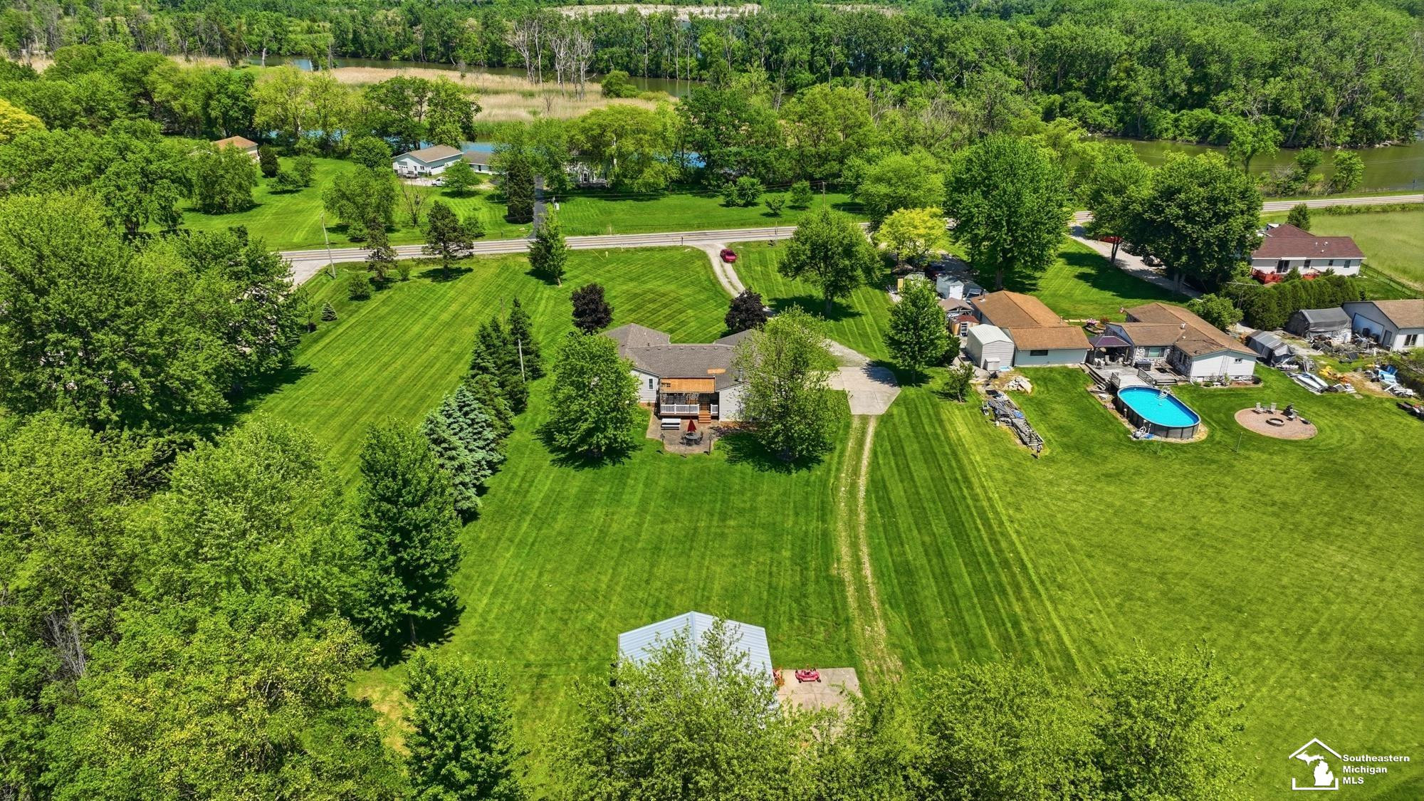 7792 S Huron River Drive, MI — Photo 4