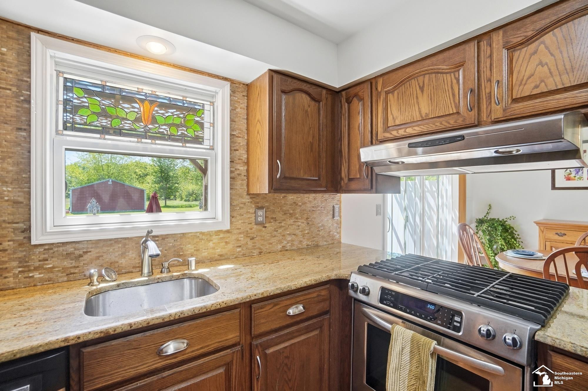 7792 S Huron River Drive, MI — Photo 21