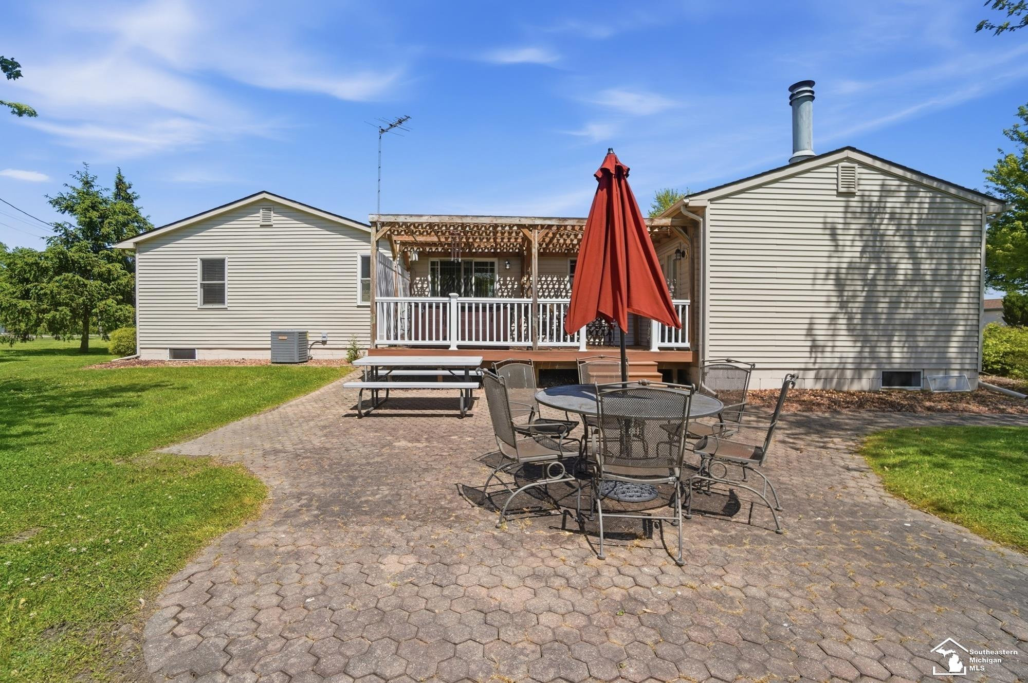 7792 S Huron River Drive, MI — Photo 48