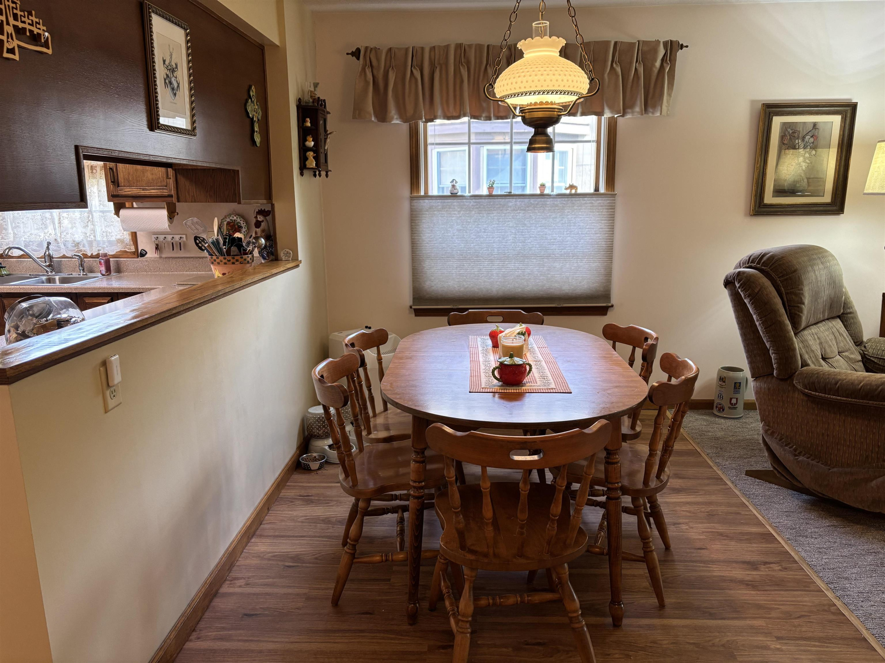 589 Churchgrove Road, Frankenmuth, MI 48734 — Photo 11