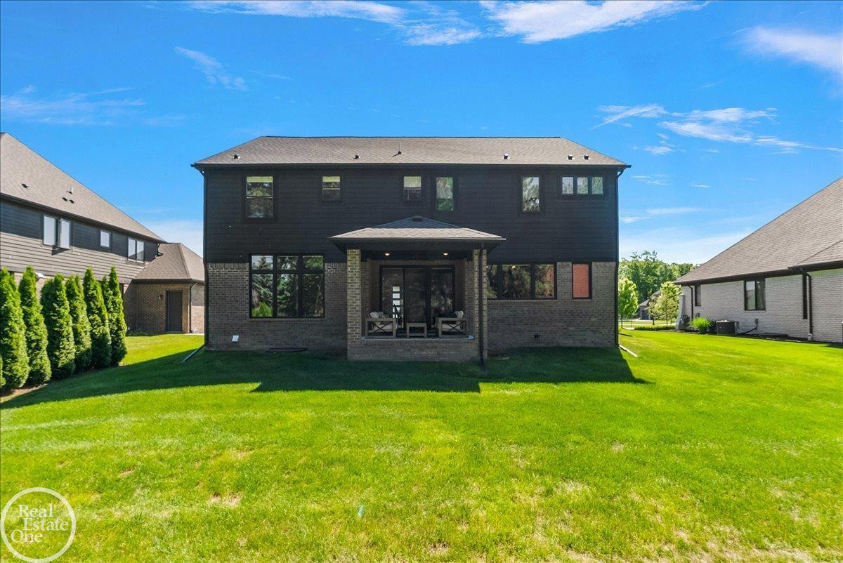 52801 Royal Park Avenue, Unit #6, Shelby Twp, MI 48315 — Photo 5