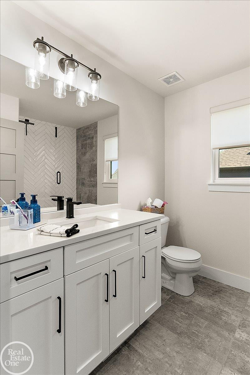 52801 Royal Park Avenue, Unit #6, Shelby Twp, MI 48315 — Photo 32