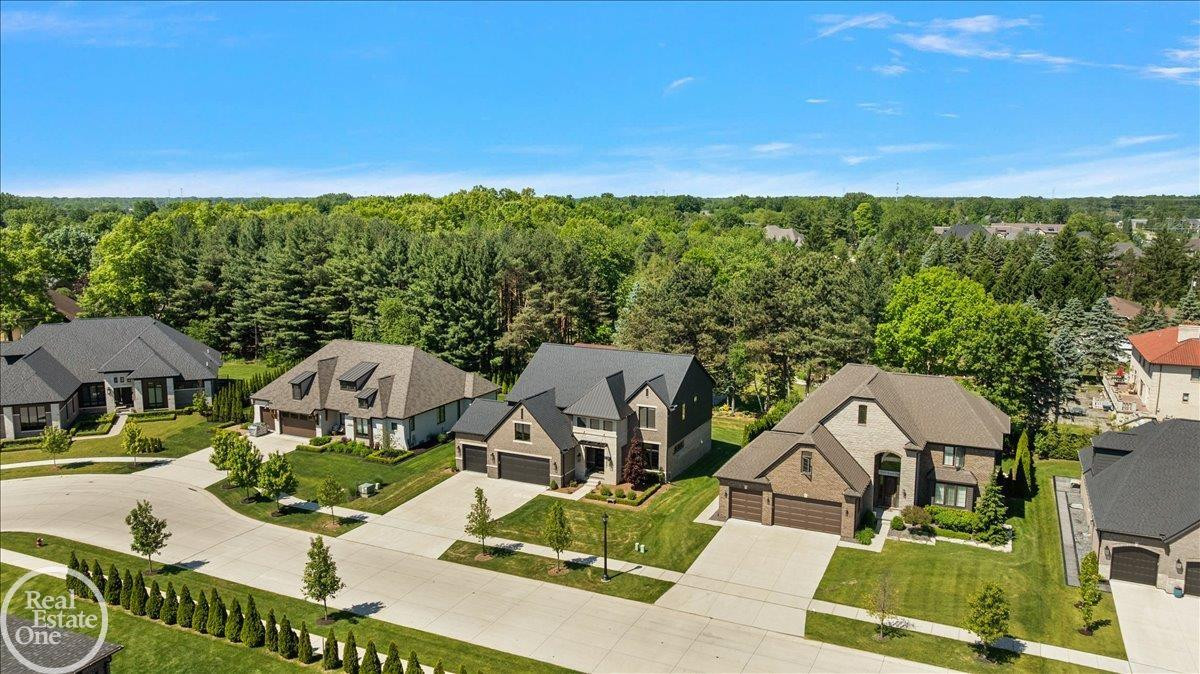 52801 Royal Park Avenue, Unit #6, Shelby Twp, MI 48315 — Photo 52