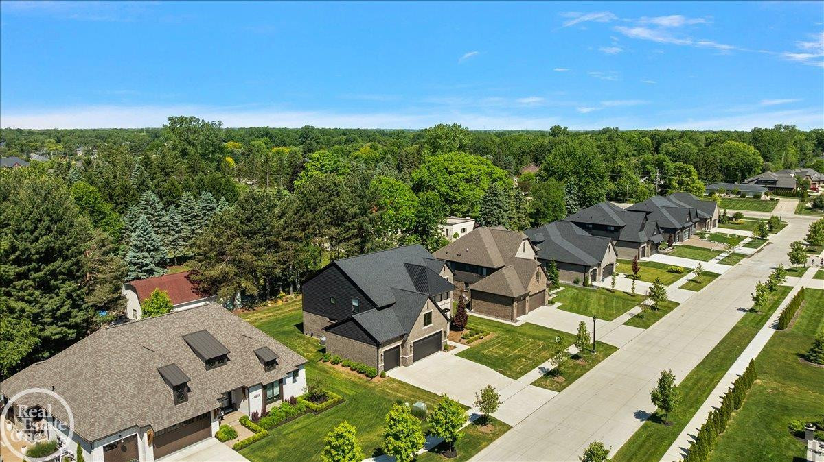 52801 Royal Park Avenue, Unit #6, Shelby Twp, MI 48315 — Photo 54