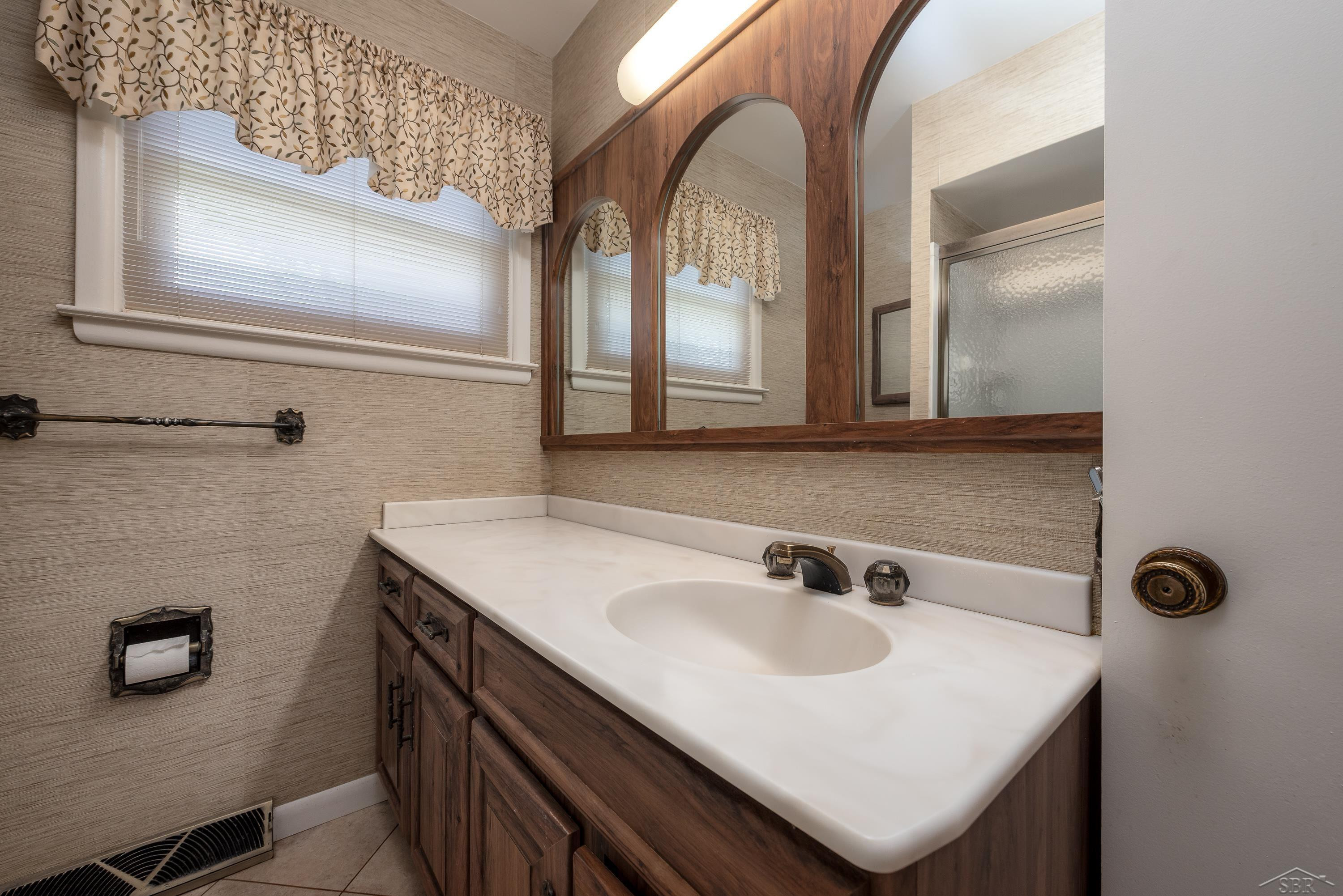 2672 Linda Avenue, Saginaw, MI 48603 — Photo 16