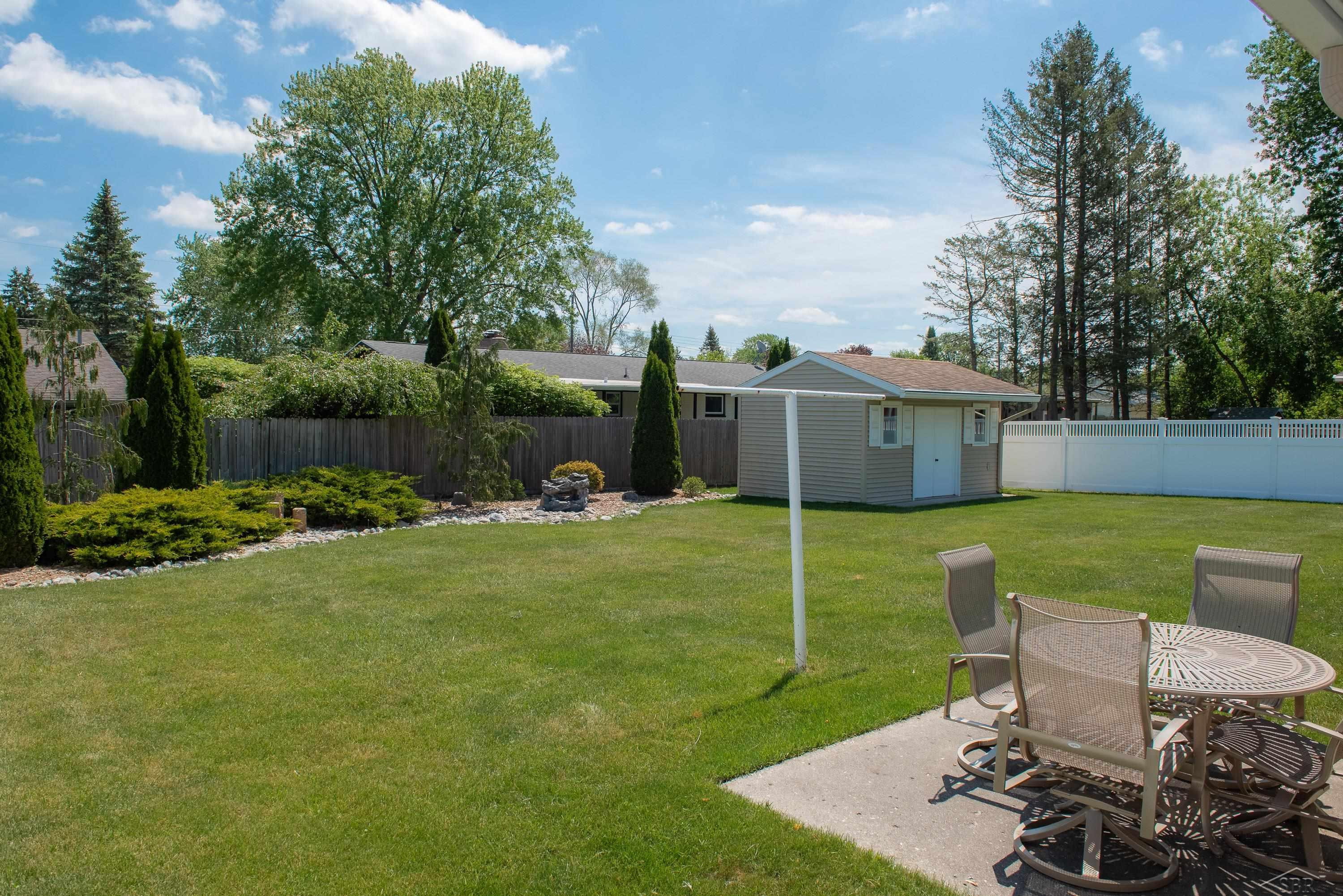 2672 Linda Avenue, Saginaw, MI 48603 — Photo 31