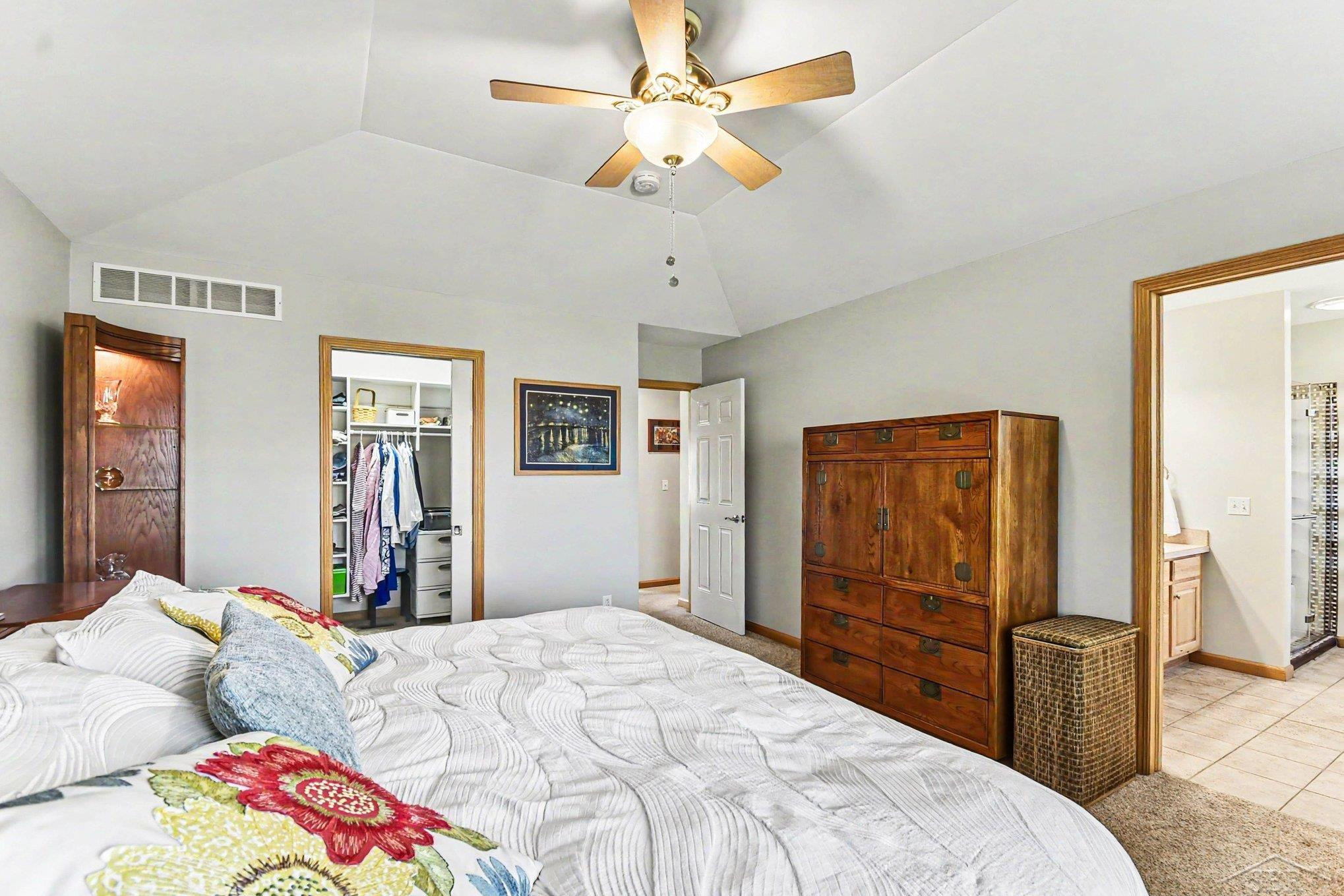 3807 Wild Pine Drive, Saginaw, MI 48603 — Photo 12
