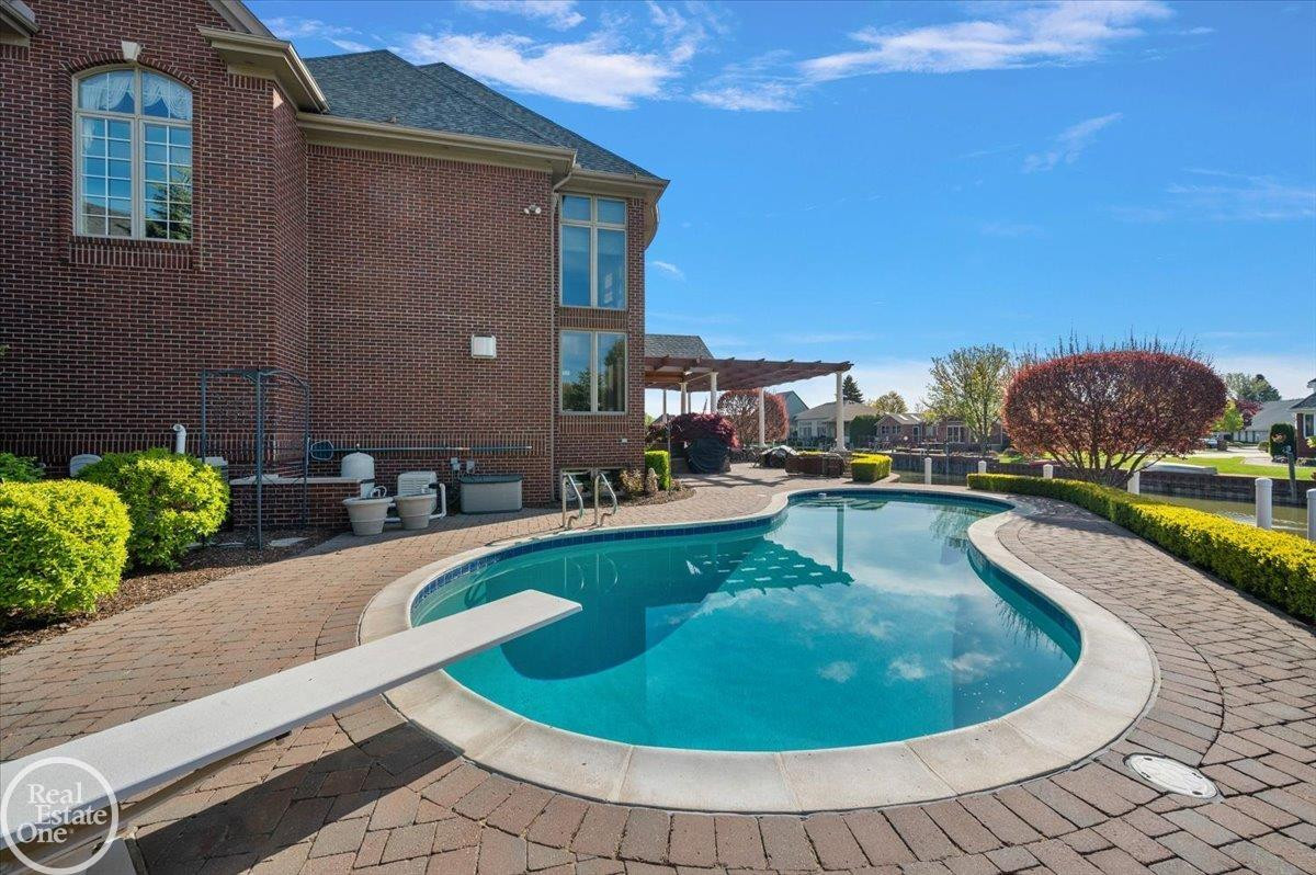 49515 Regatta Street, MI 48047 — Photo 18
