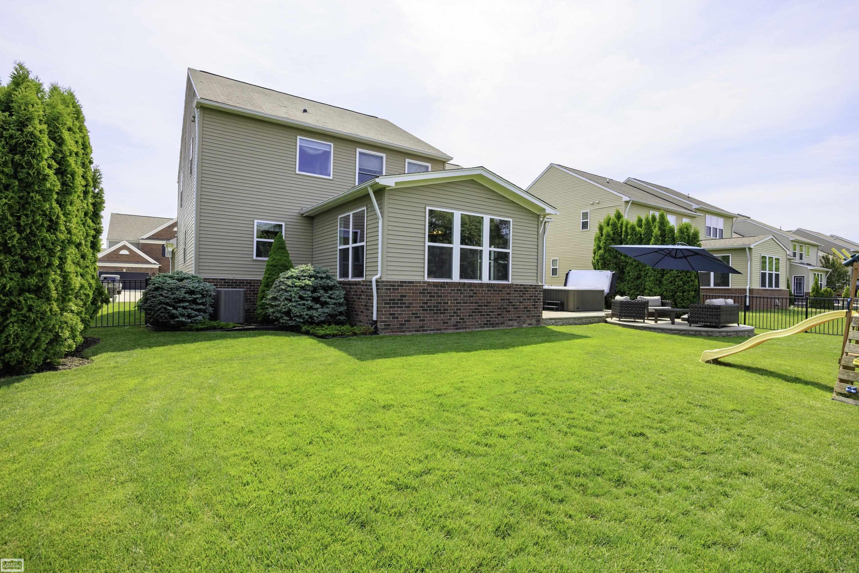 49223 Gaviota Lane, Macomb, MI 48044 — Photo 45