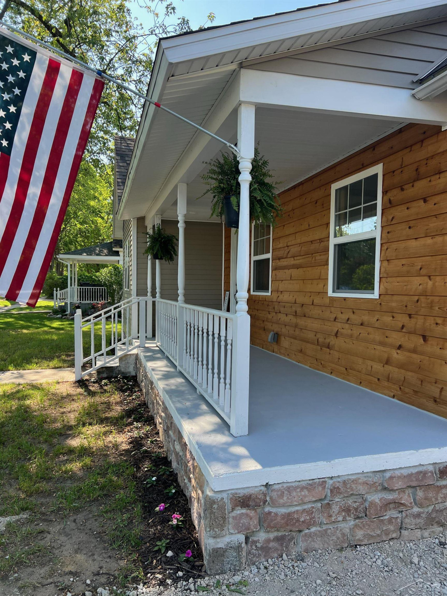 427 Cedar Street, Breckenridge, MI 48615 — Photo 4