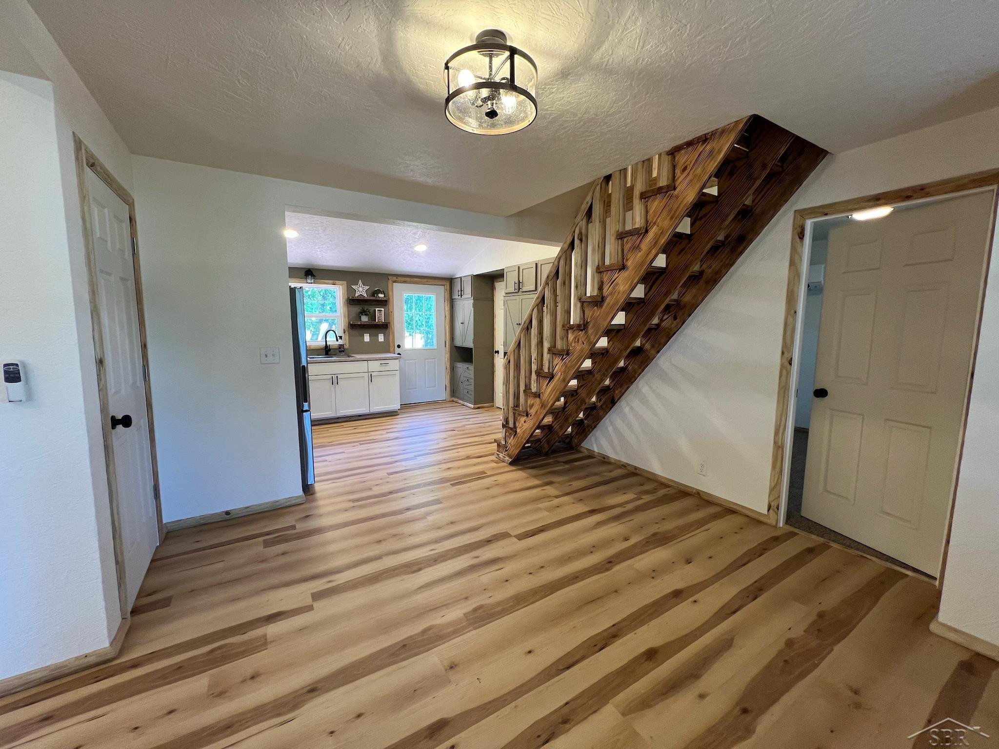 427 Cedar Street, Breckenridge, MI 48615 — Photo 9