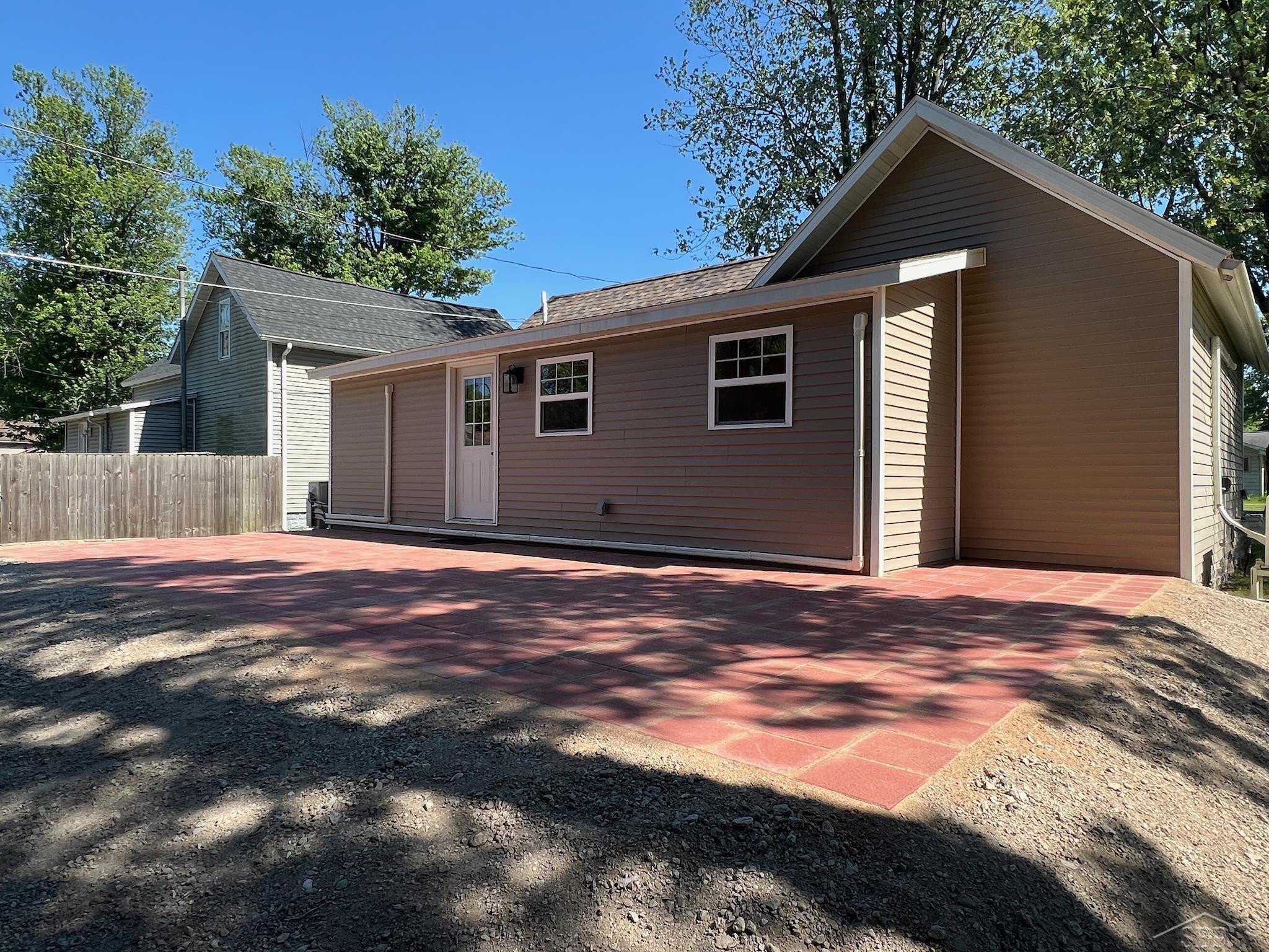 427 Cedar Street, Breckenridge, MI 48615 — Photo 26