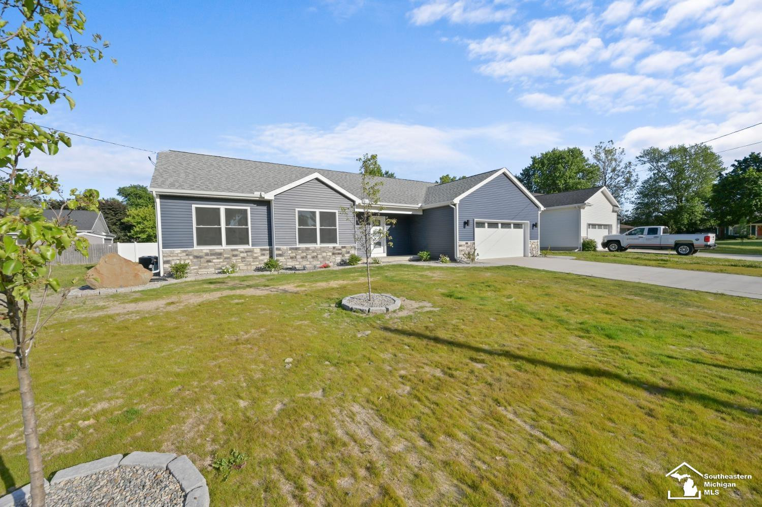 15458 Eastwood Street, Monroe, MI 48161 — Photo 4