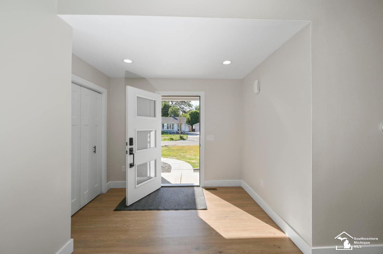 15458 Eastwood Street, Monroe, MI 48161 — Photo 5