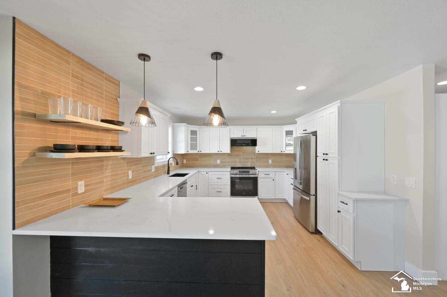 15458 Eastwood Street, Monroe, MI 48161 — Photo 13