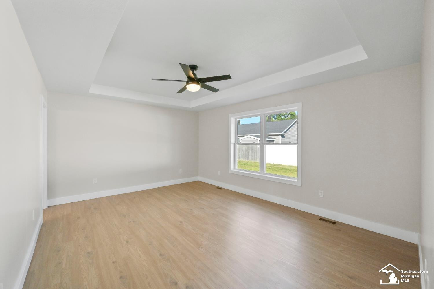15458 Eastwood Street, Monroe, MI 48161 — Photo 17