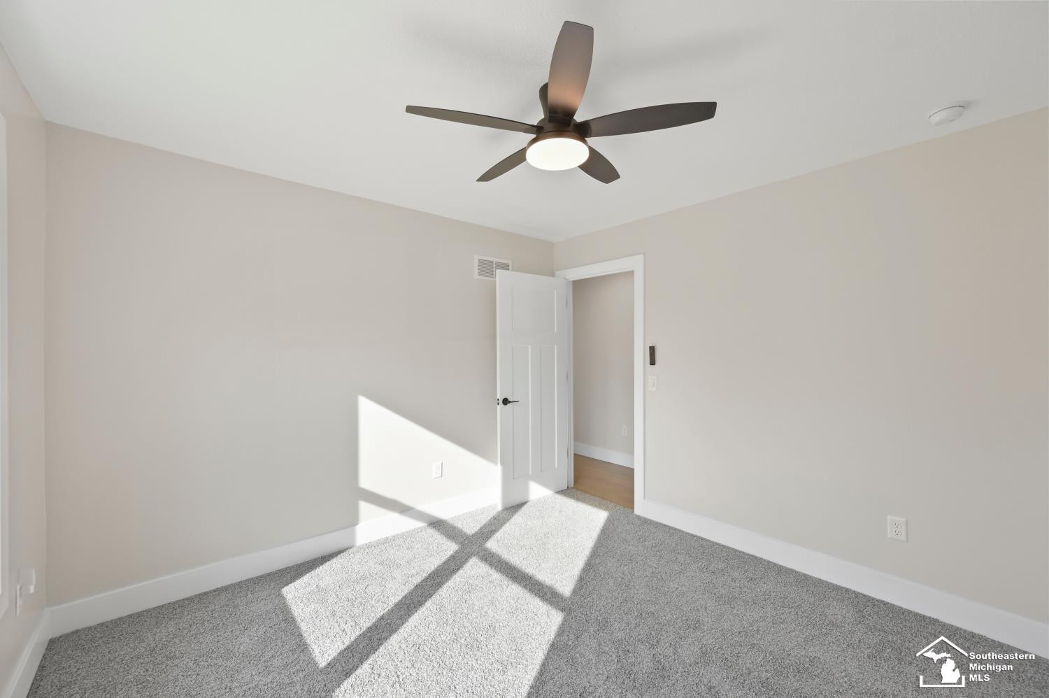 15458 Eastwood Street, Monroe, MI 48161 — Photo 22