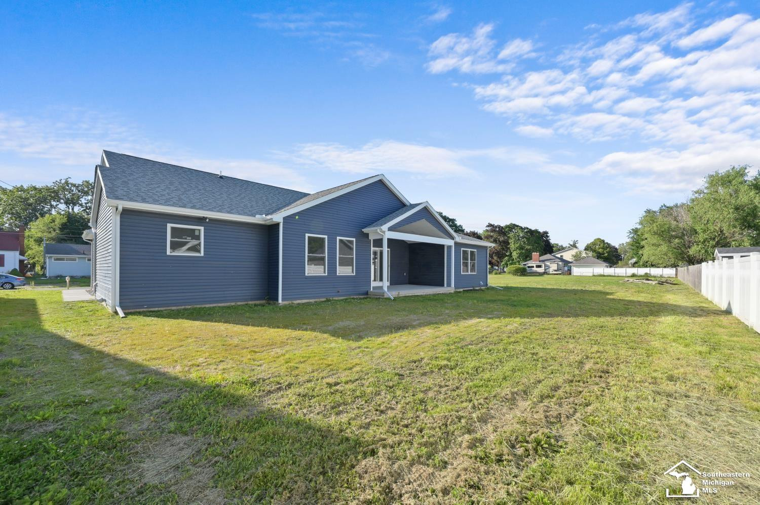 15458 Eastwood Street, Monroe, MI 48161 — Photo 28